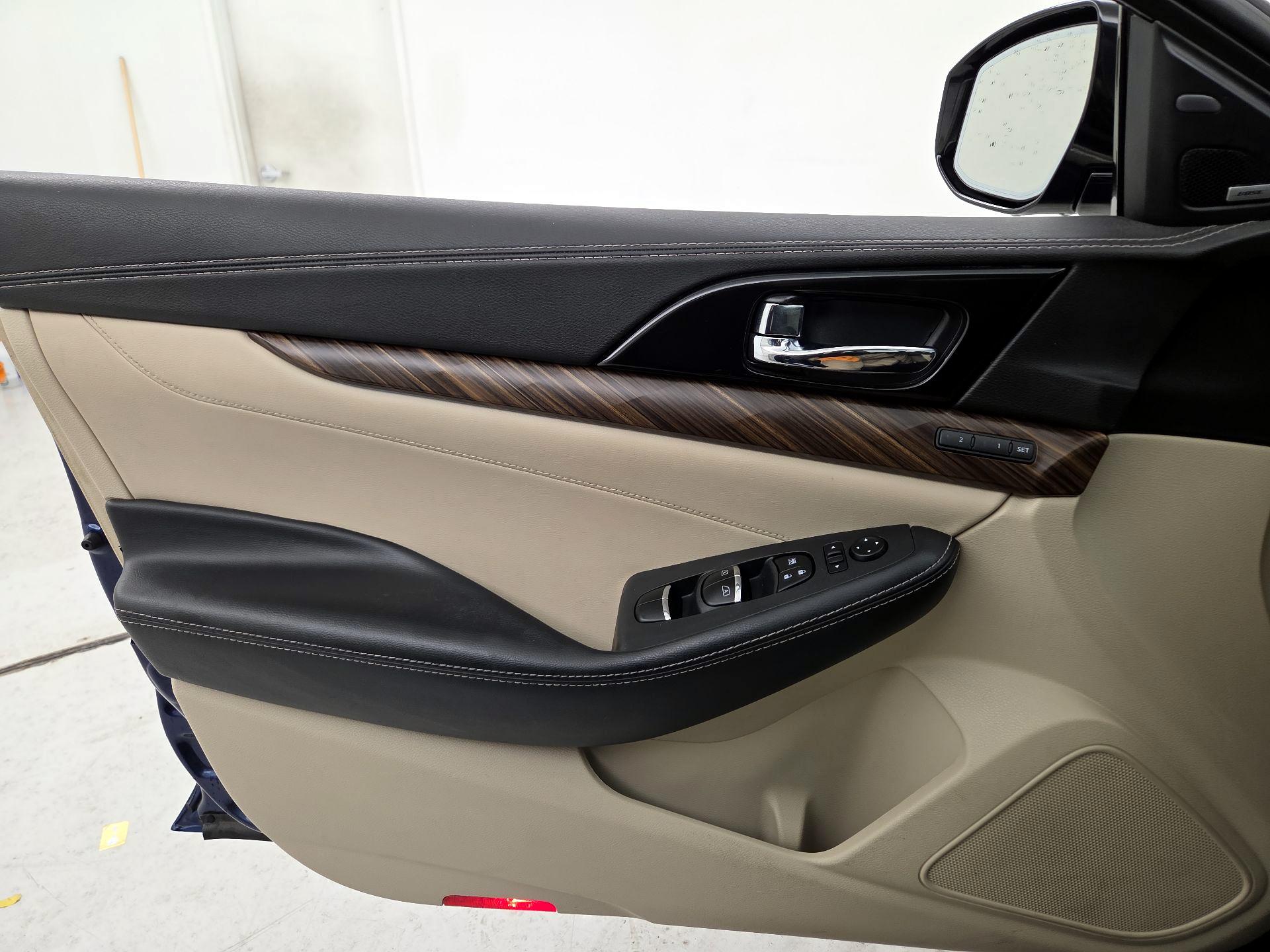 Thumbnail: 2017 Nissan Maxima - 12