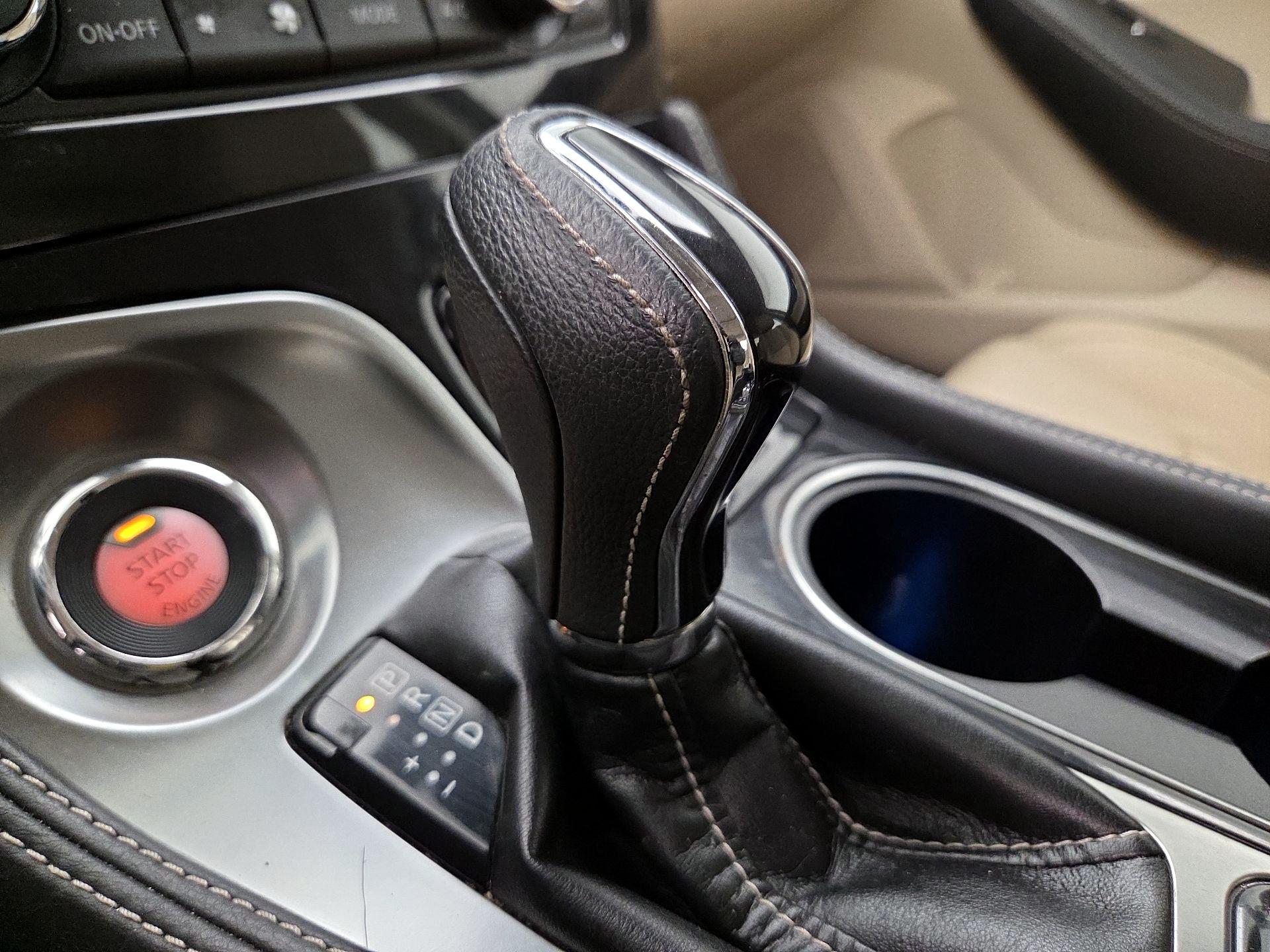 Thumbnail: 2017 Nissan Maxima - 18