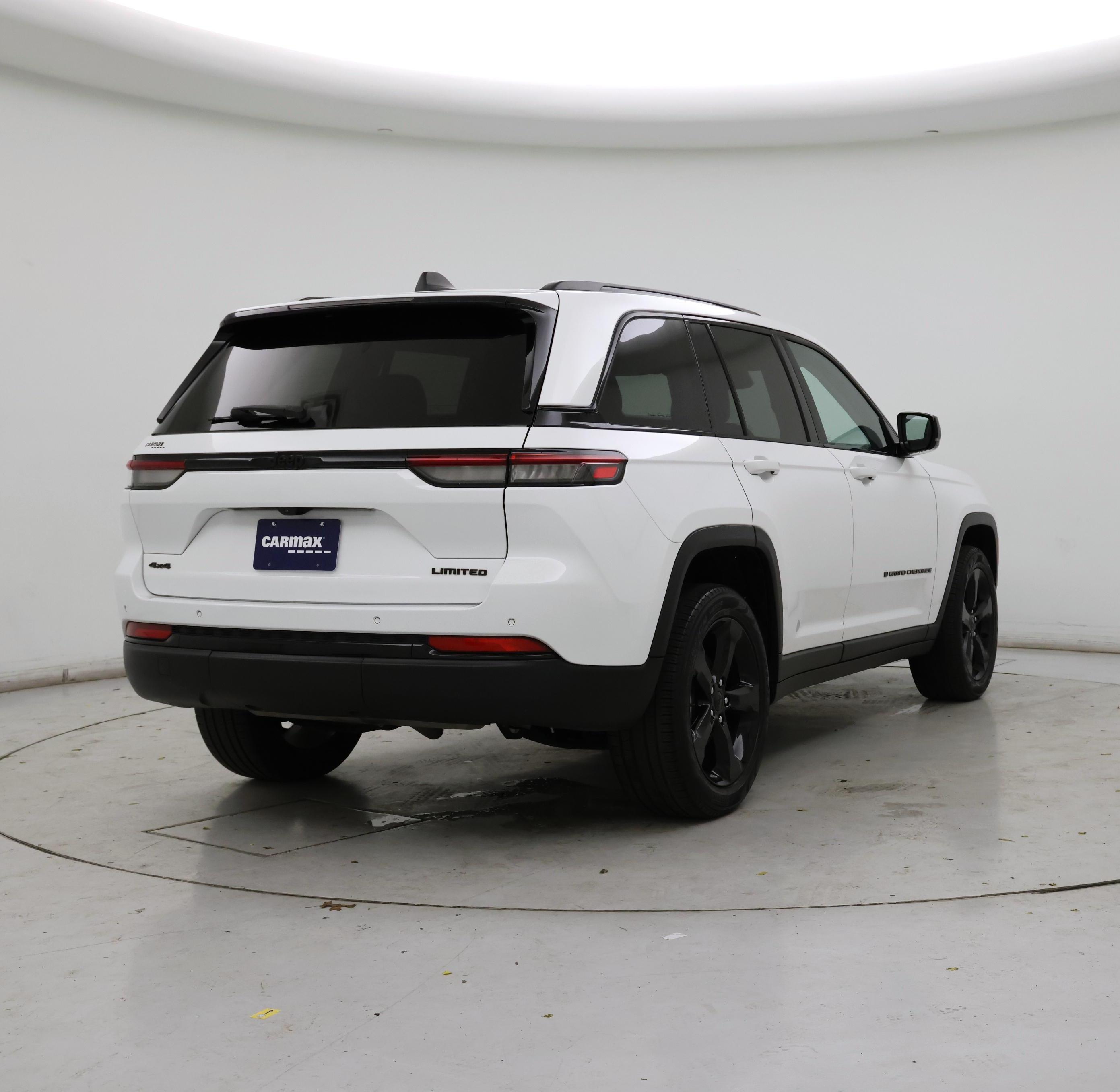 Thumbnail: 2024 Jeep Grand Cherokee - 8