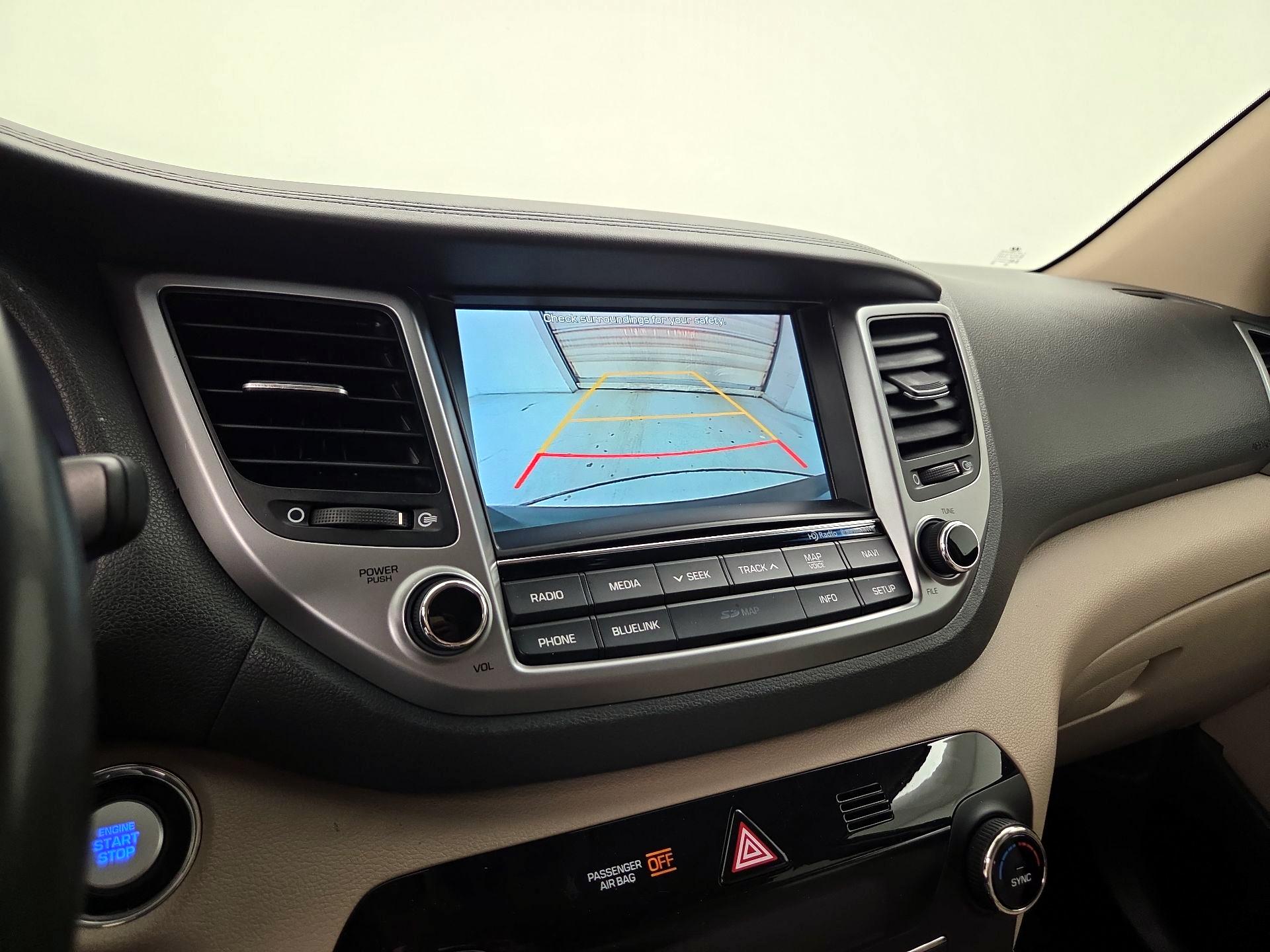 Thumbnail: 2016 Hyundai Tucson - 13