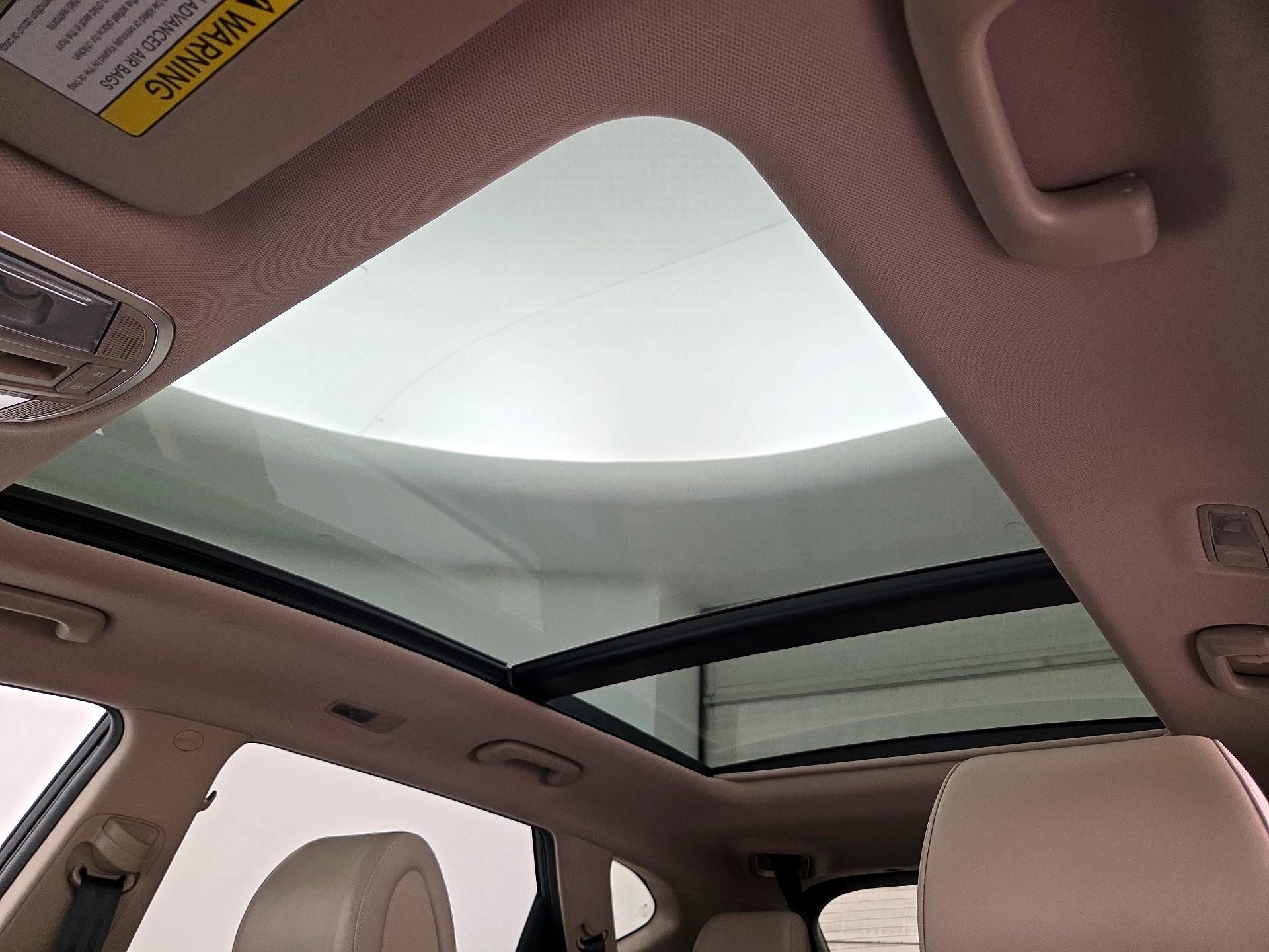 Thumbnail: 2016 Hyundai Tucson - 18