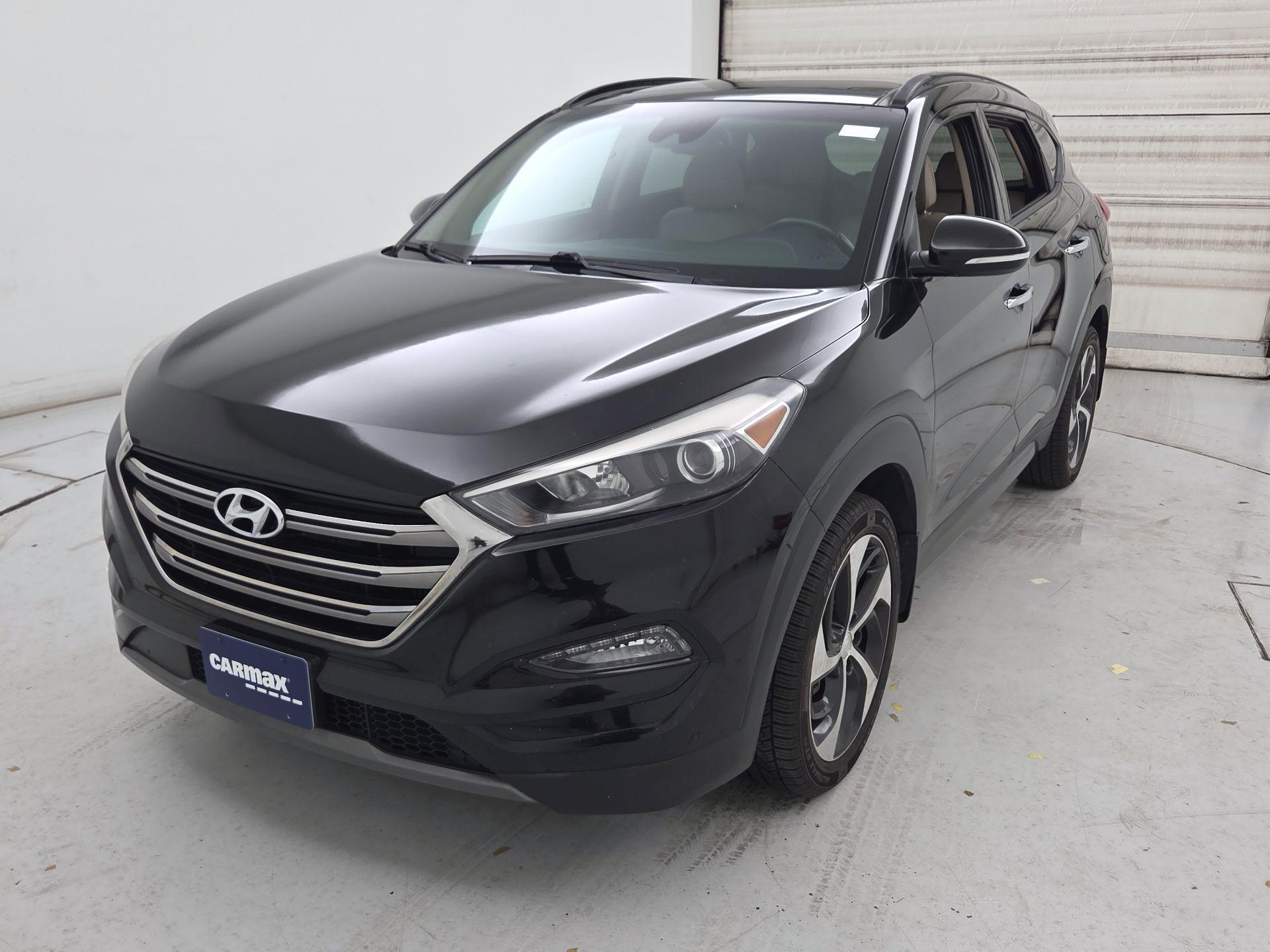 Thumbnail: 2016 Hyundai Tucson - 3