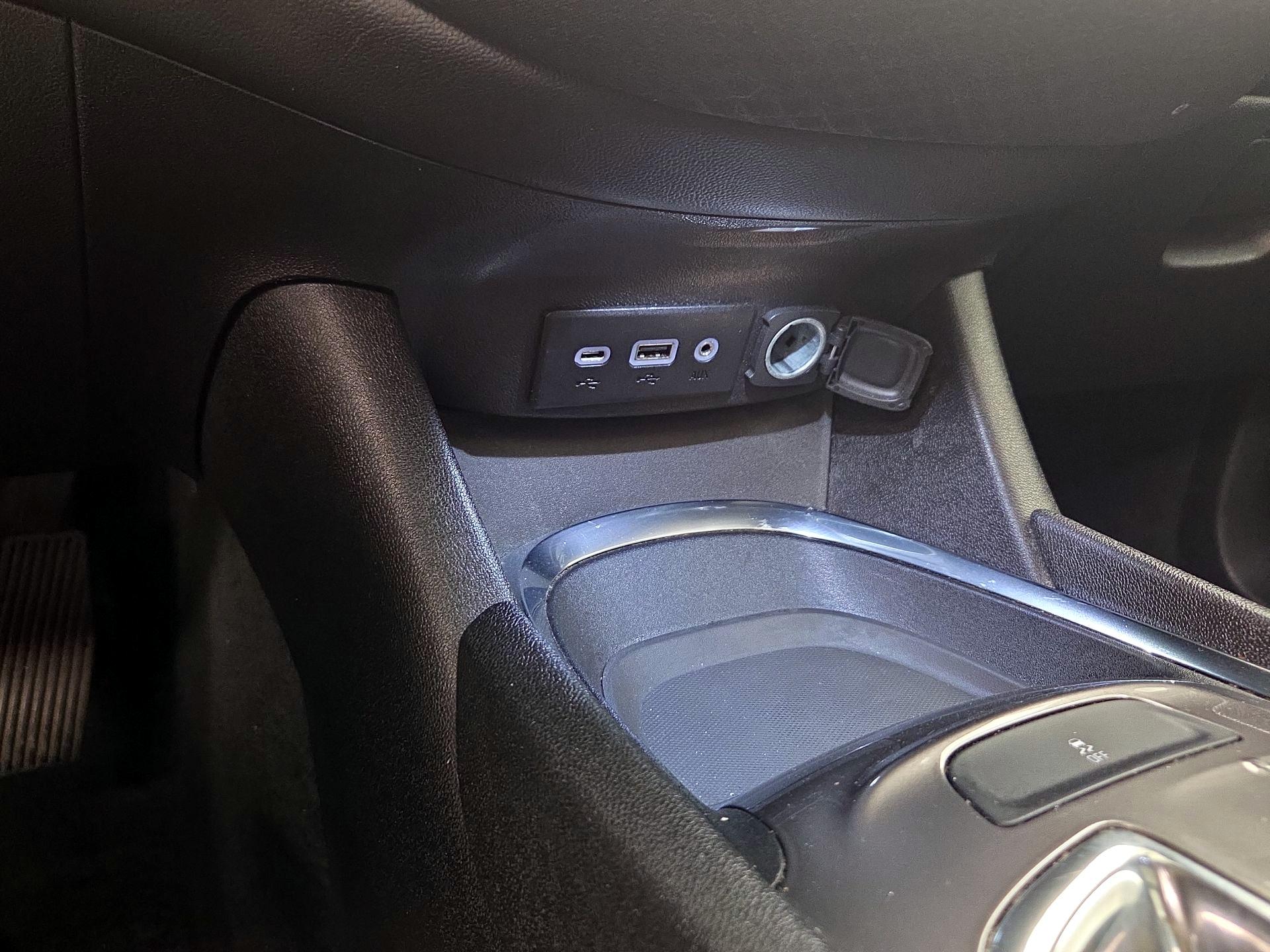 Thumbnail: 2019 Chevrolet Malibu - 18