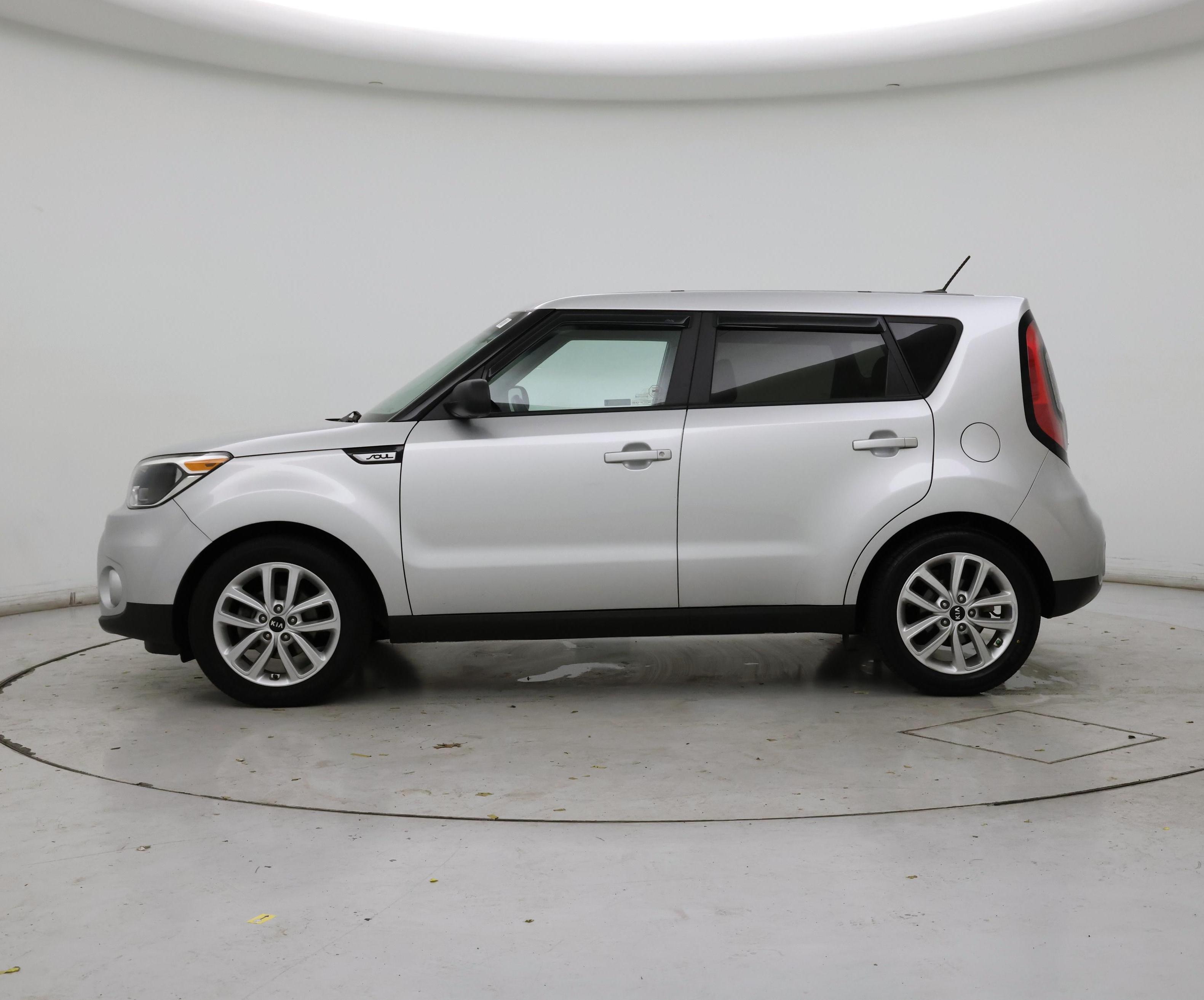 Thumbnail: 2019 Kia Soul - 3