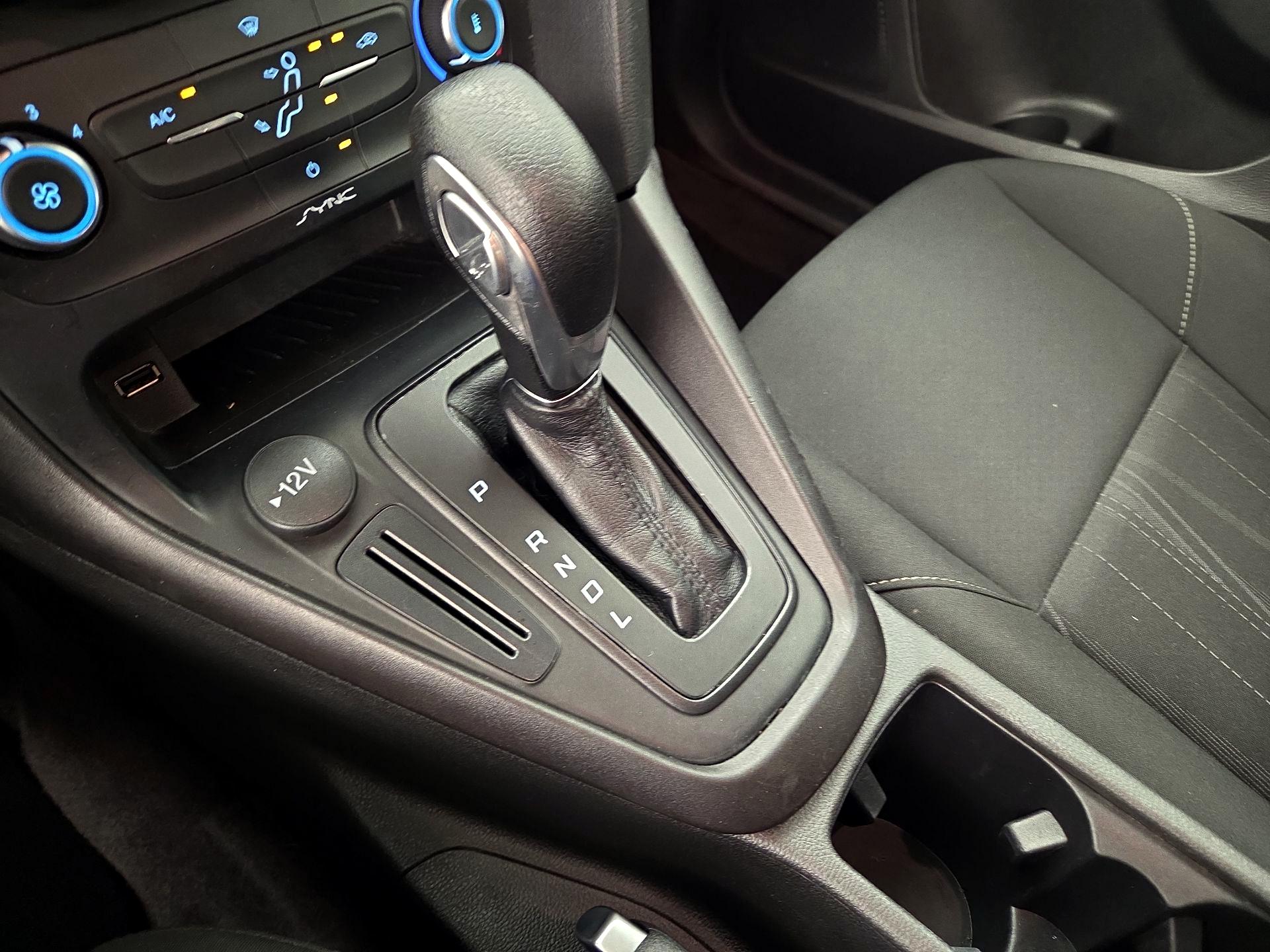 Thumbnail: 2018 Ford Focus - 15