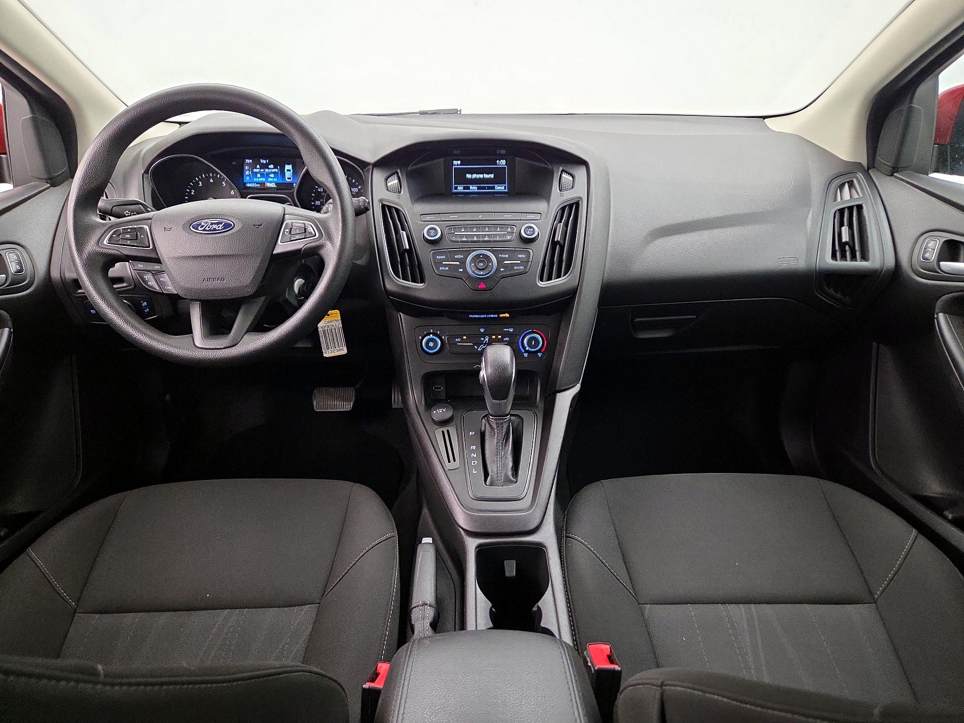 Thumbnail: 2018 Ford Focus - 8