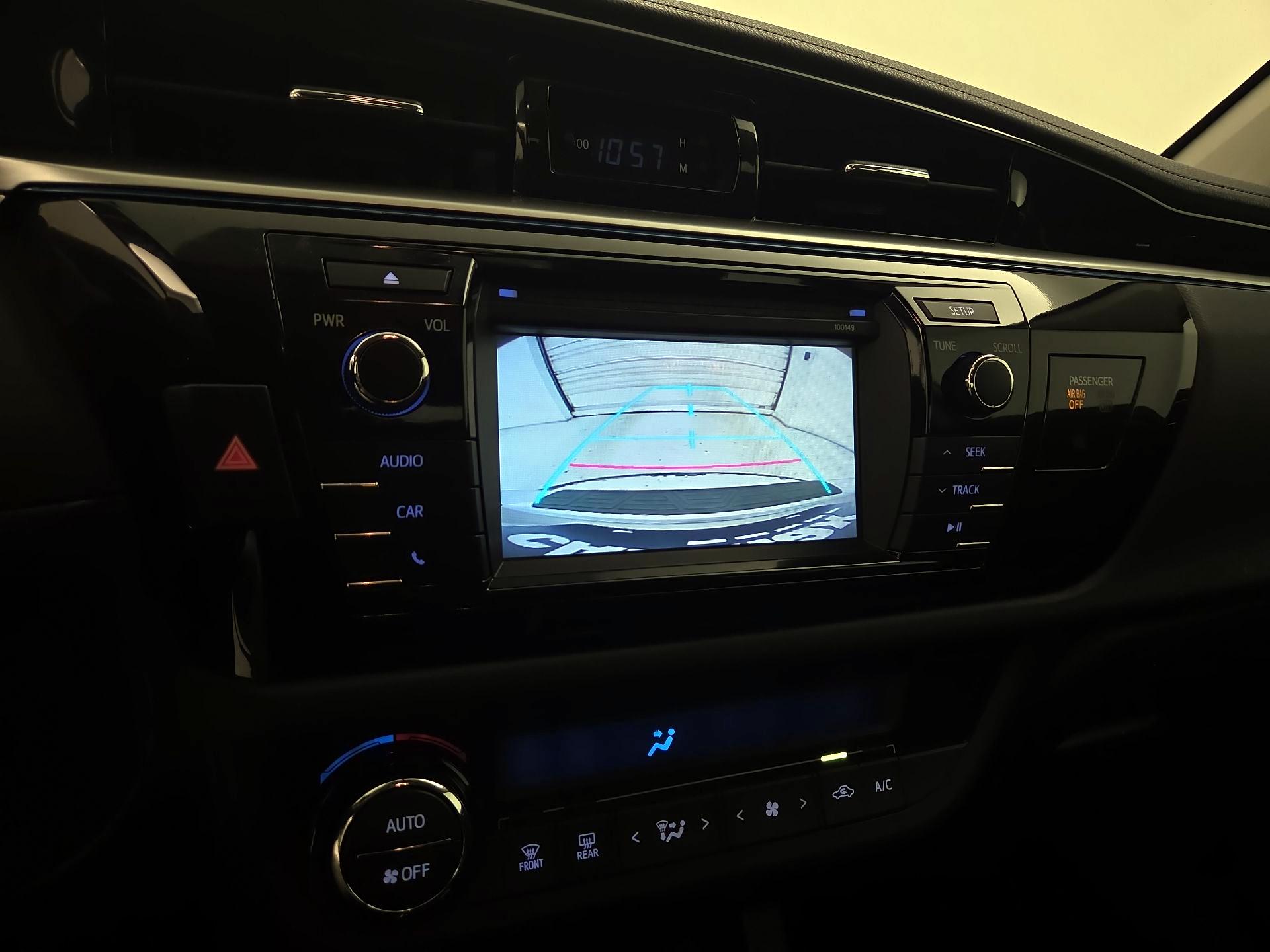 Thumbnail: 2015 Toyota Corolla - 14