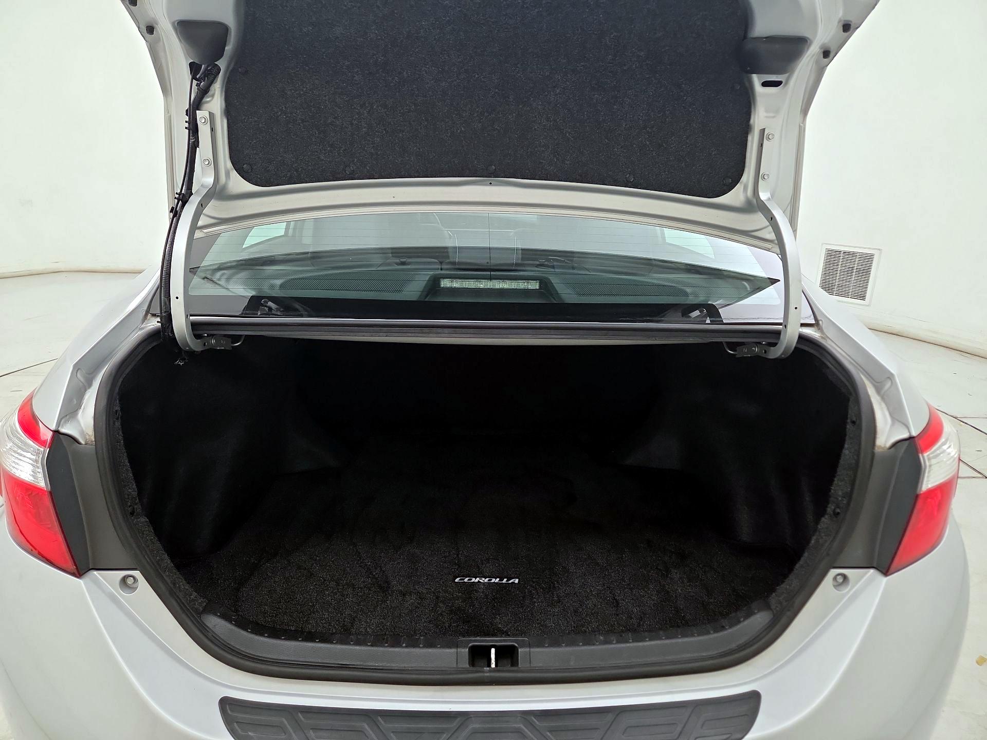 Thumbnail: 2015 Toyota Corolla - 20