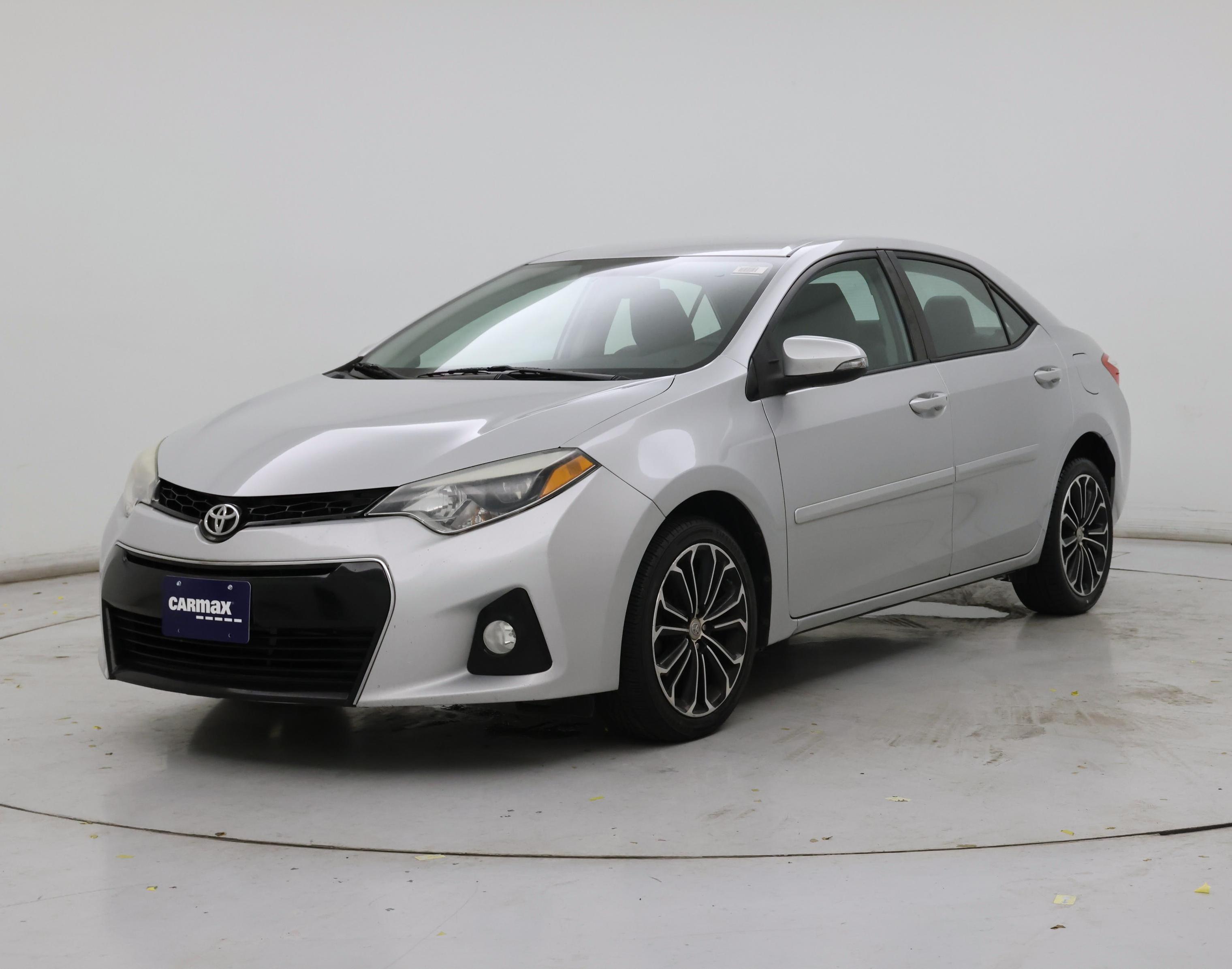 Thumbnail: 2015 Toyota Corolla - 4