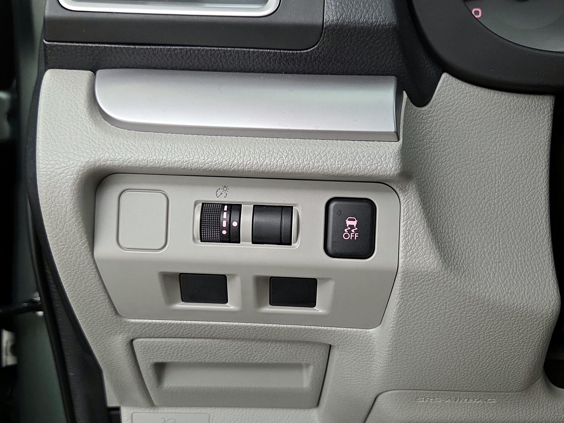 Thumbnail: 2016 Subaru Forester - 13