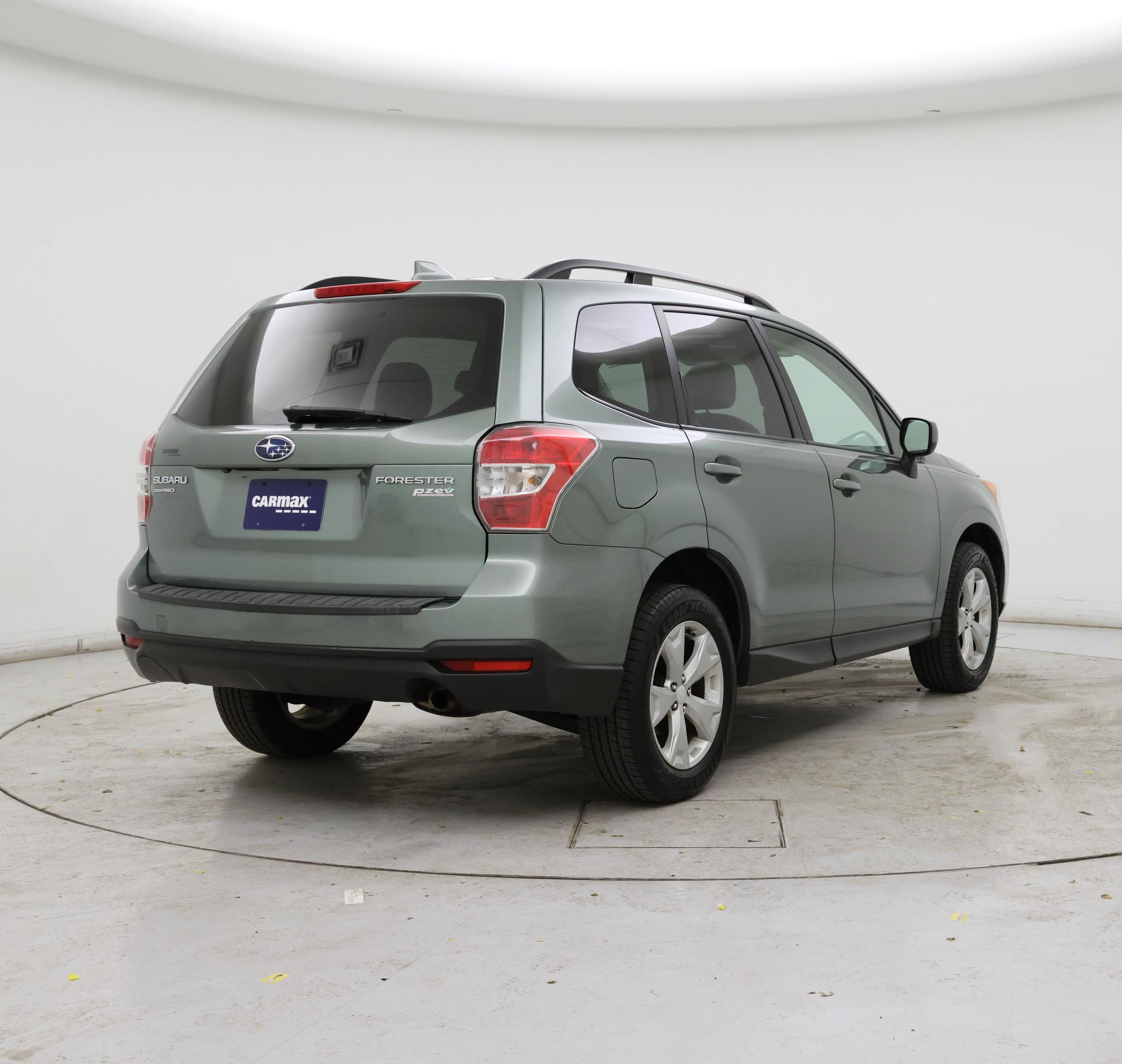 Thumbnail: 2016 Subaru Forester - 8