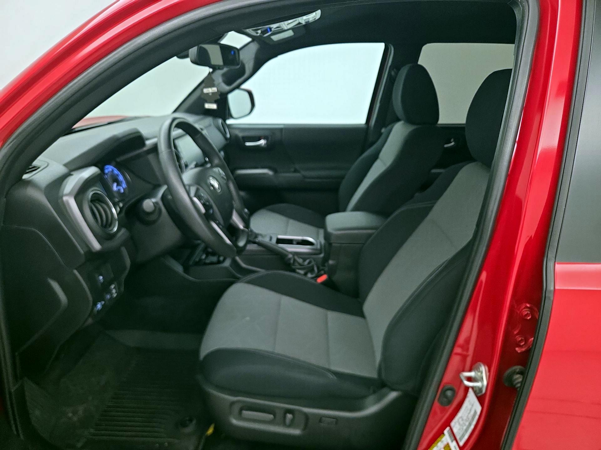 Thumbnail: 2023 Toyota Tacoma - 11