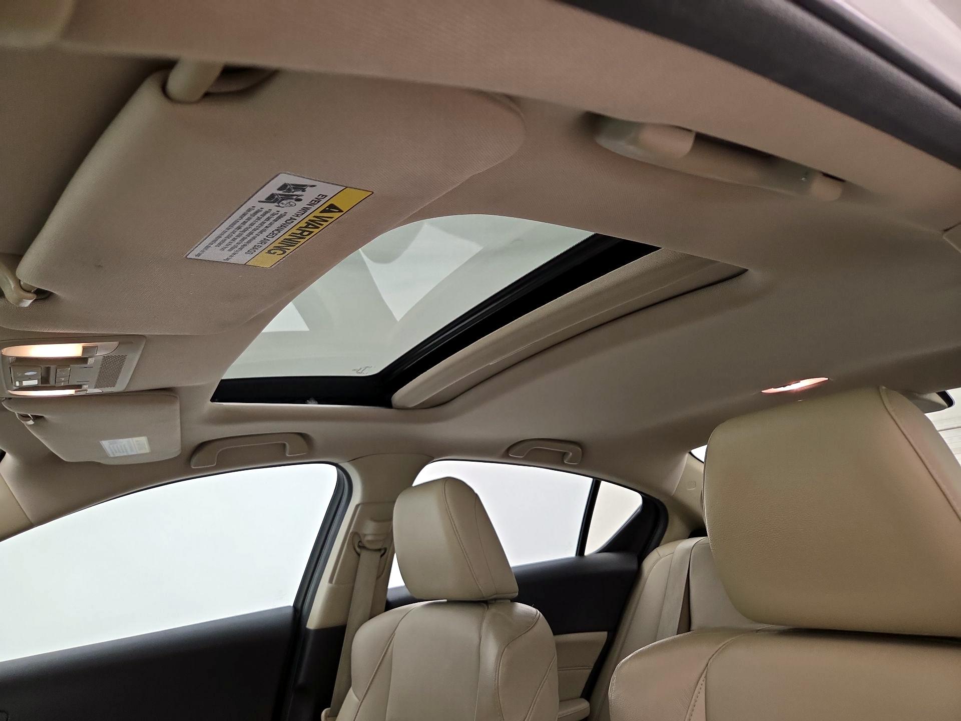 Thumbnail: 2017 Acura ILX - 17