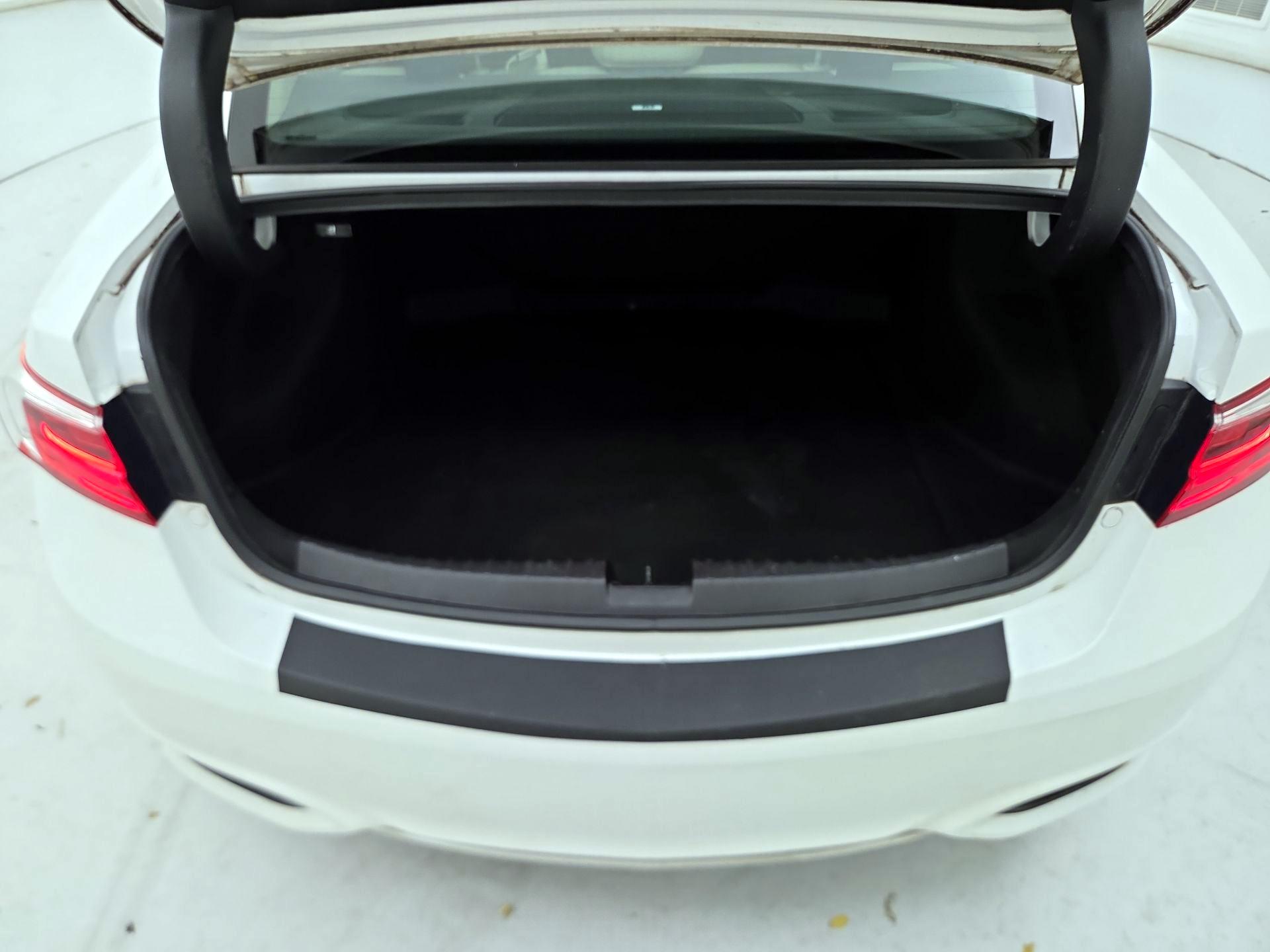 Thumbnail: 2017 Acura ILX - 19