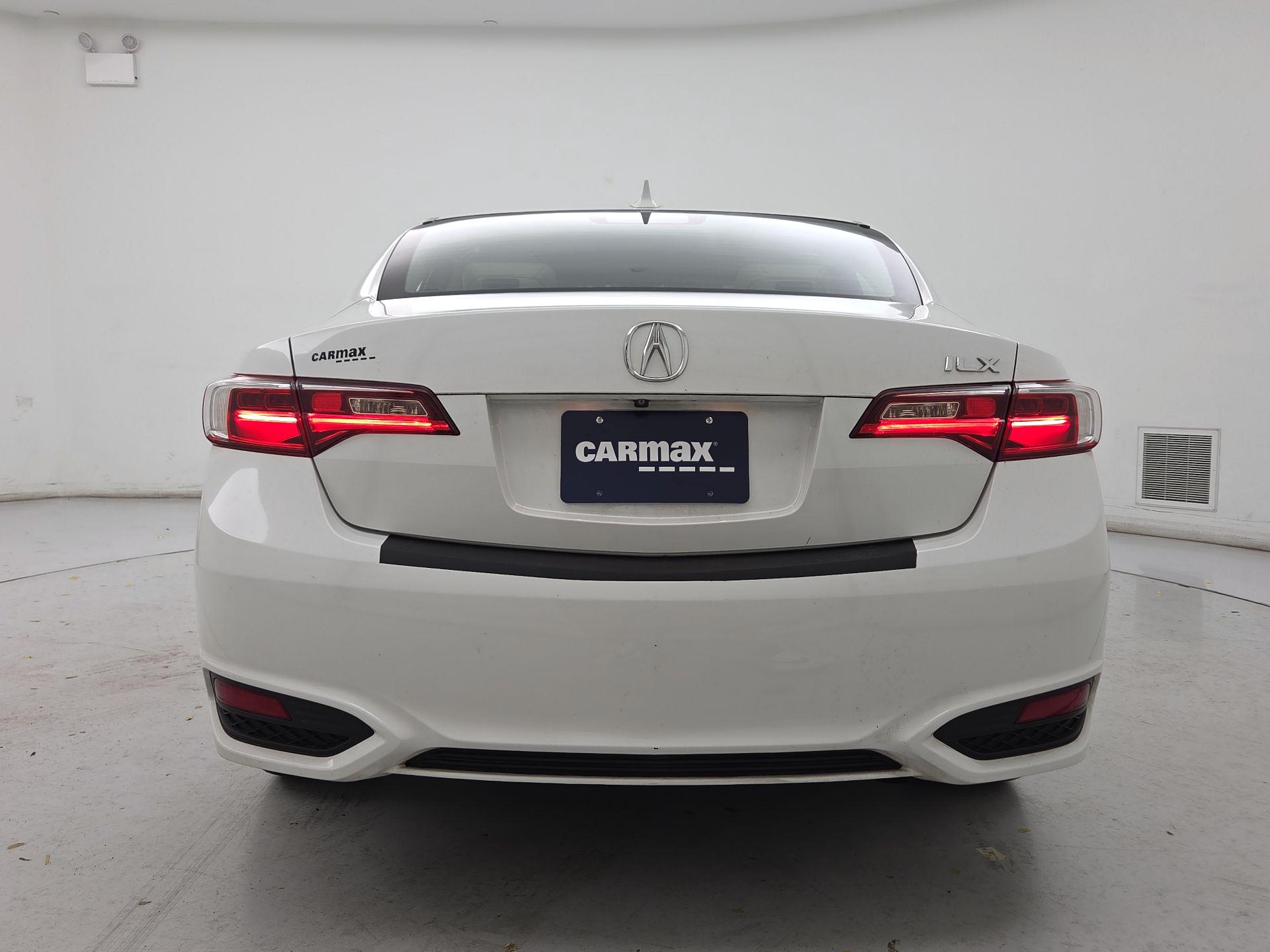 Thumbnail: 2017 Acura ILX - 6