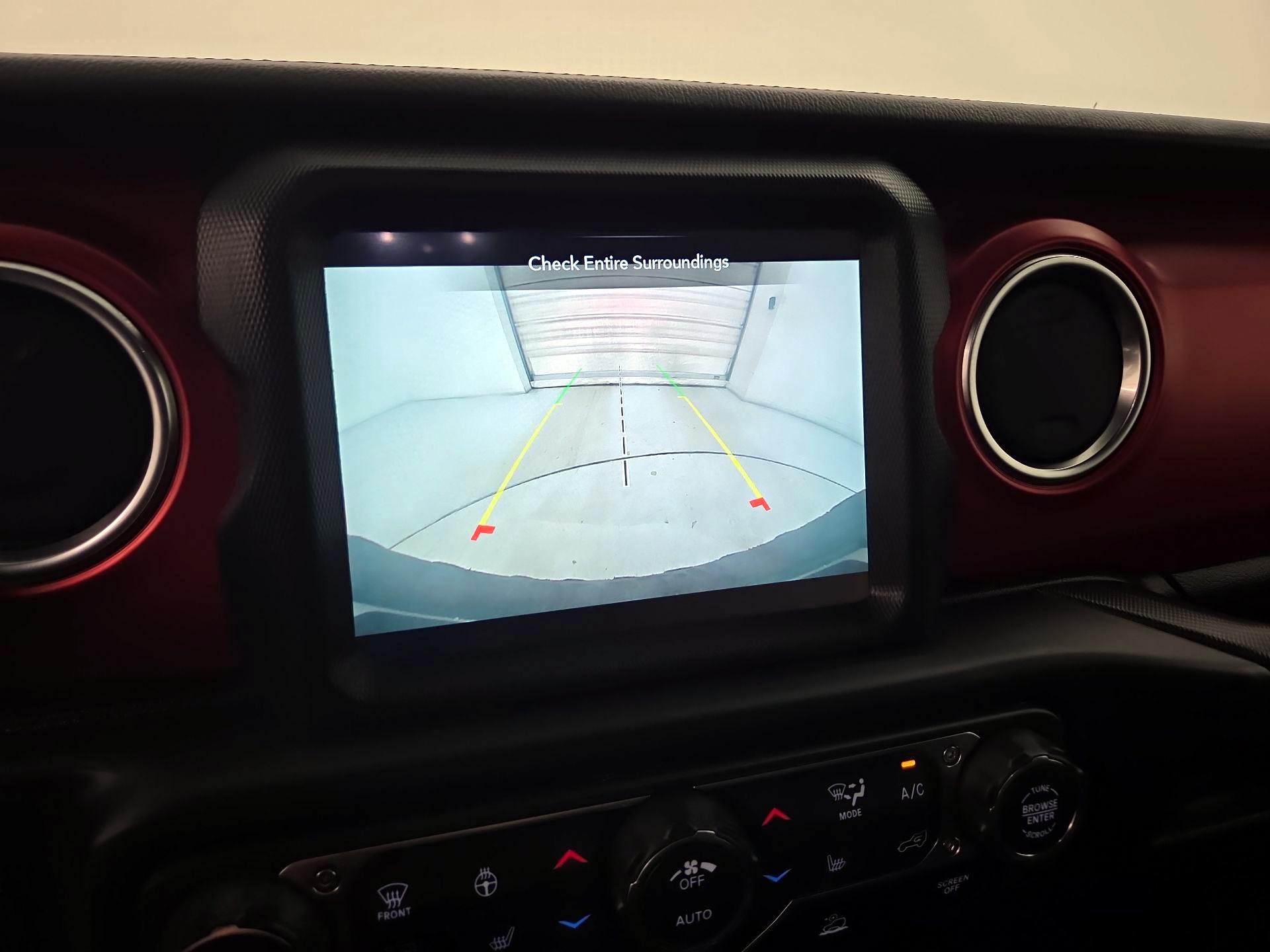 Thumbnail: 2021 Jeep Wrangler - 14