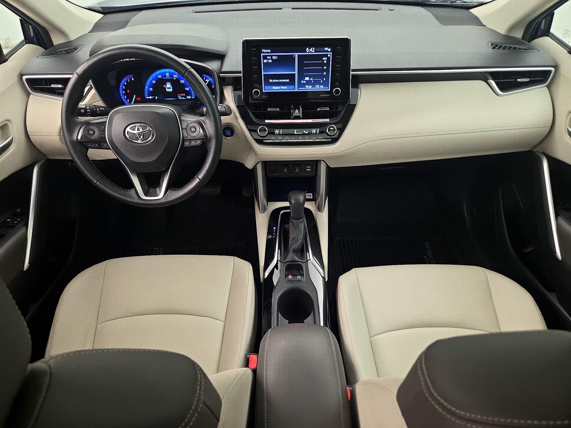 Thumbnail: 2022 Toyota Corolla Cross - 9