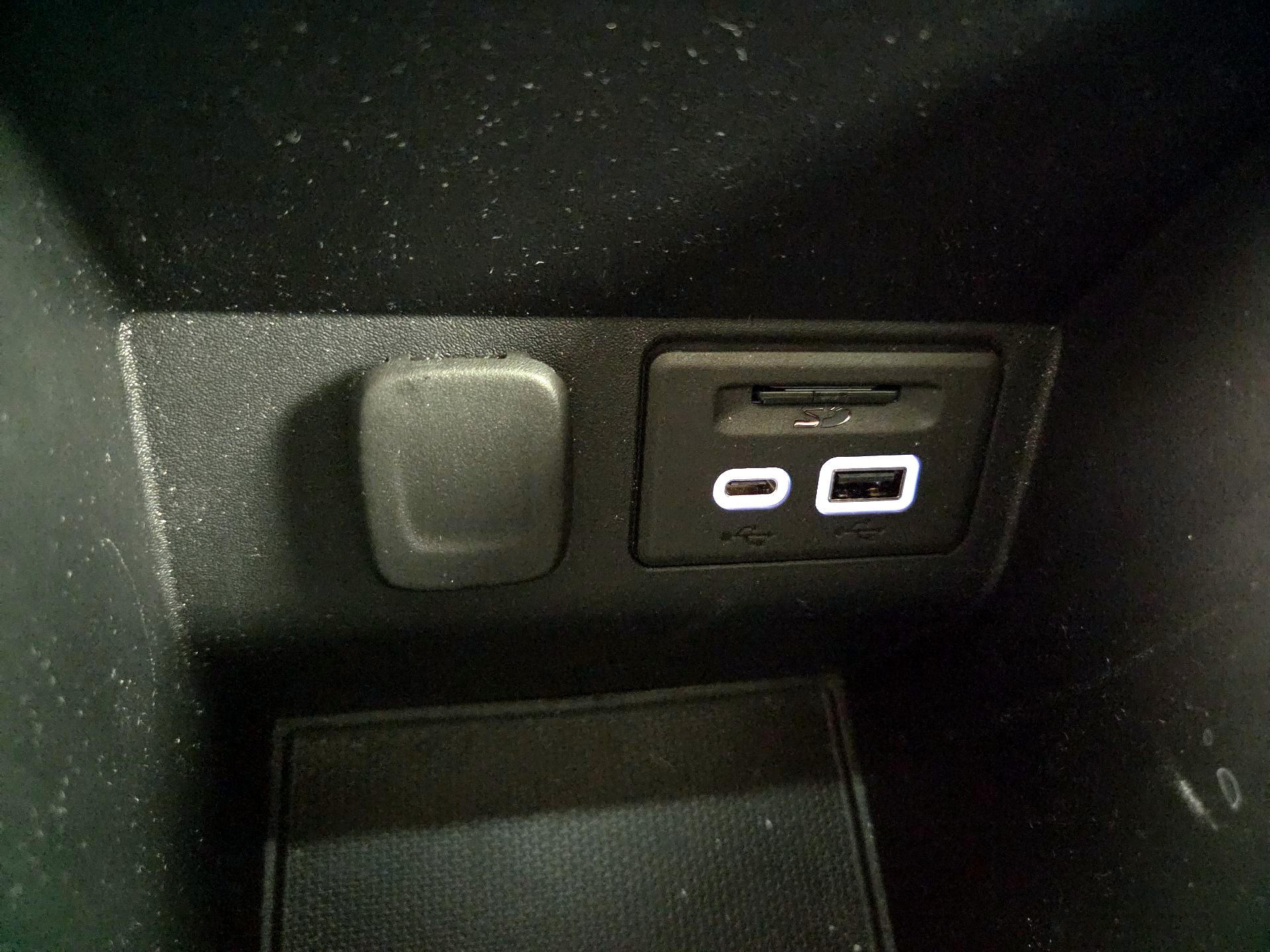 Thumbnail: 2025 Chevrolet Blazer - 18