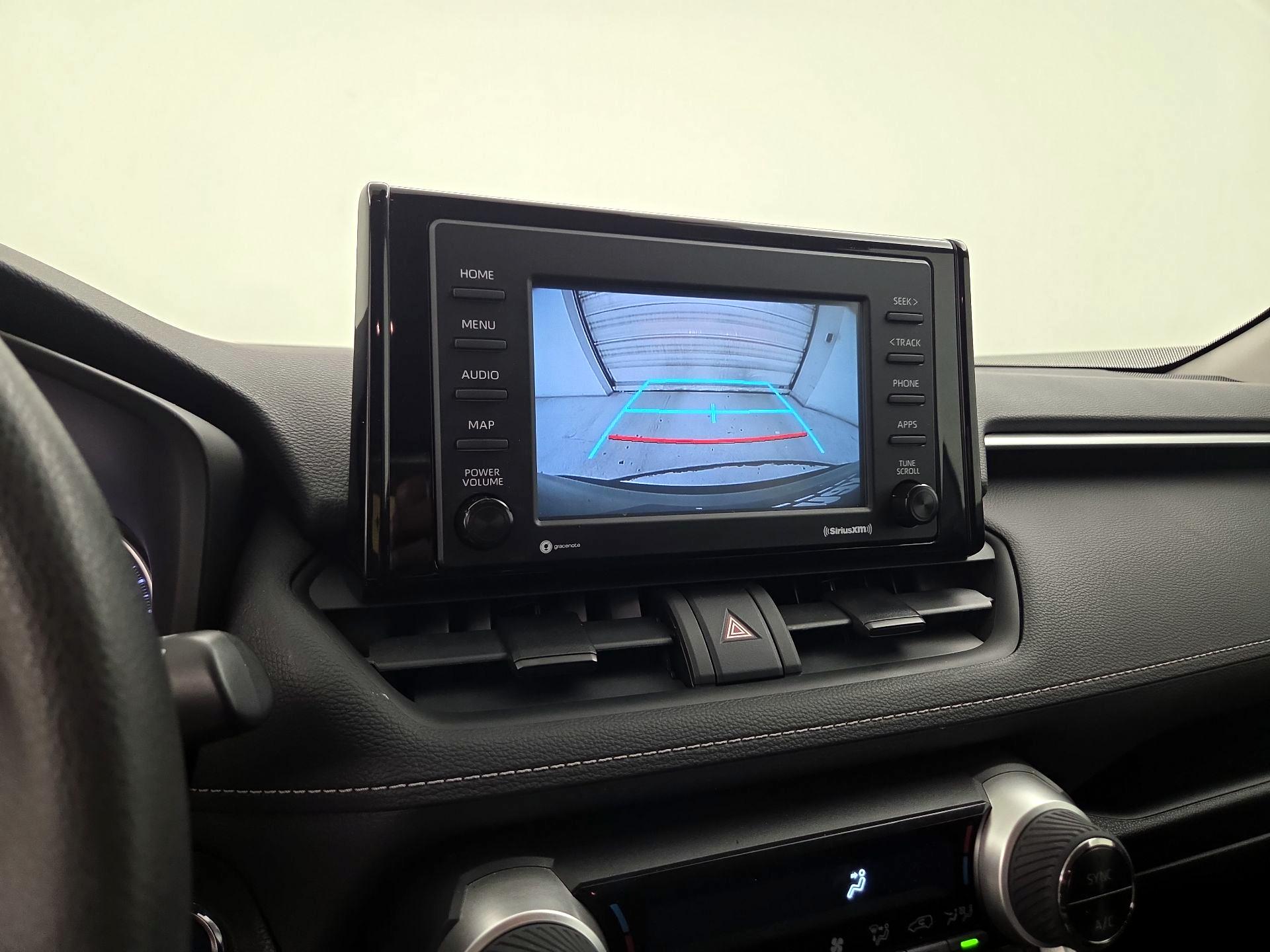 Thumbnail: 2020 Toyota RAV4 - 14