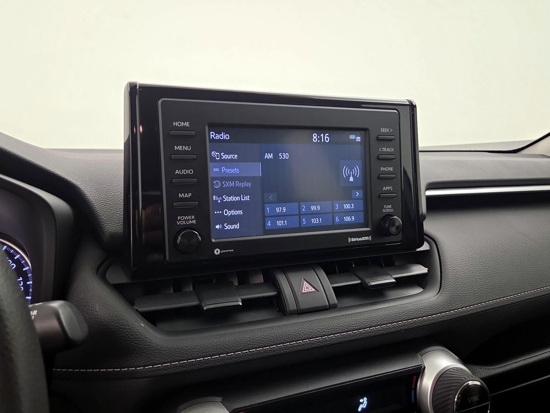 Thumbnail: 2020 Toyota RAV4 - 15