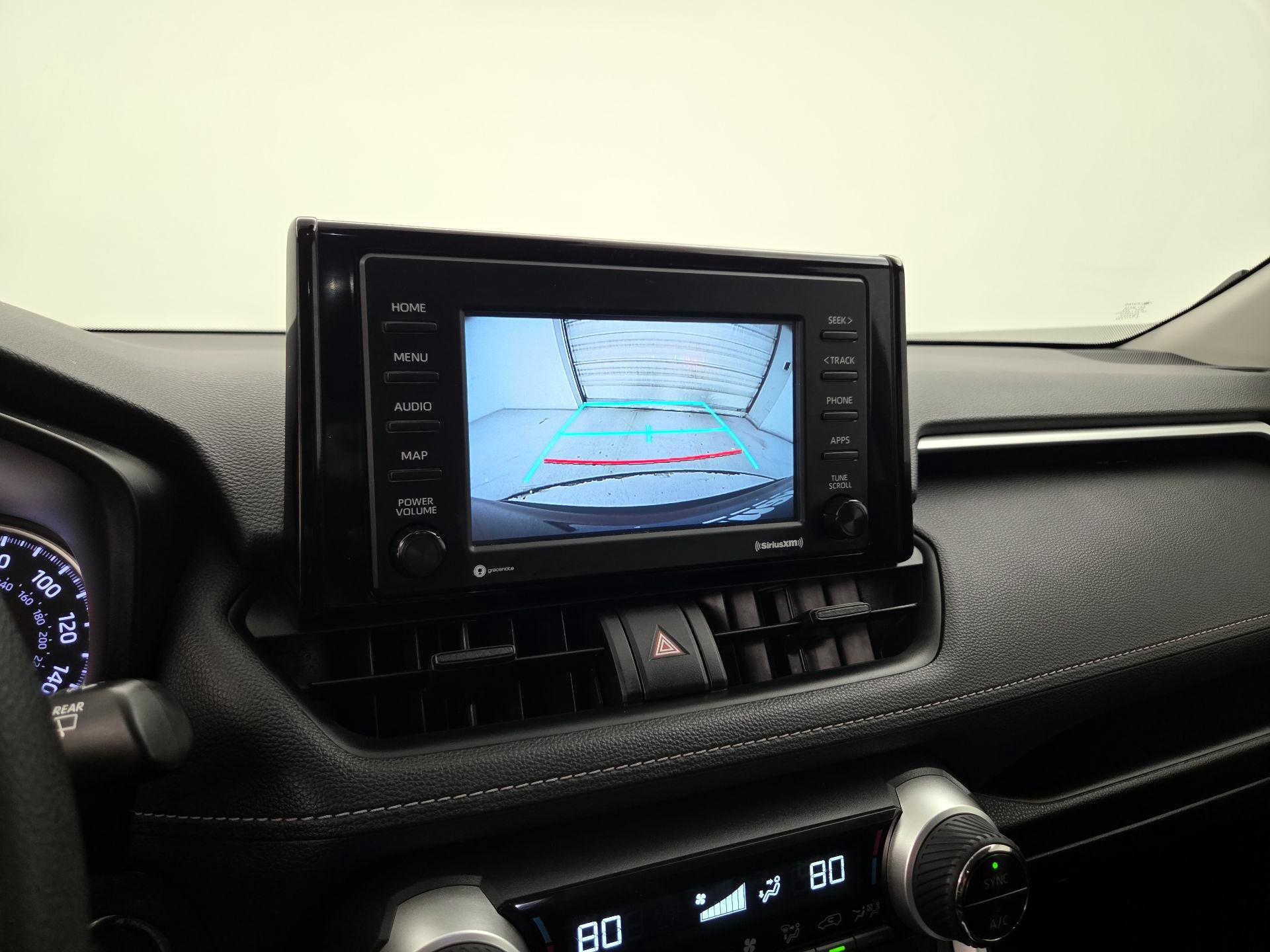 Thumbnail: 2022 Toyota RAV4 - 12