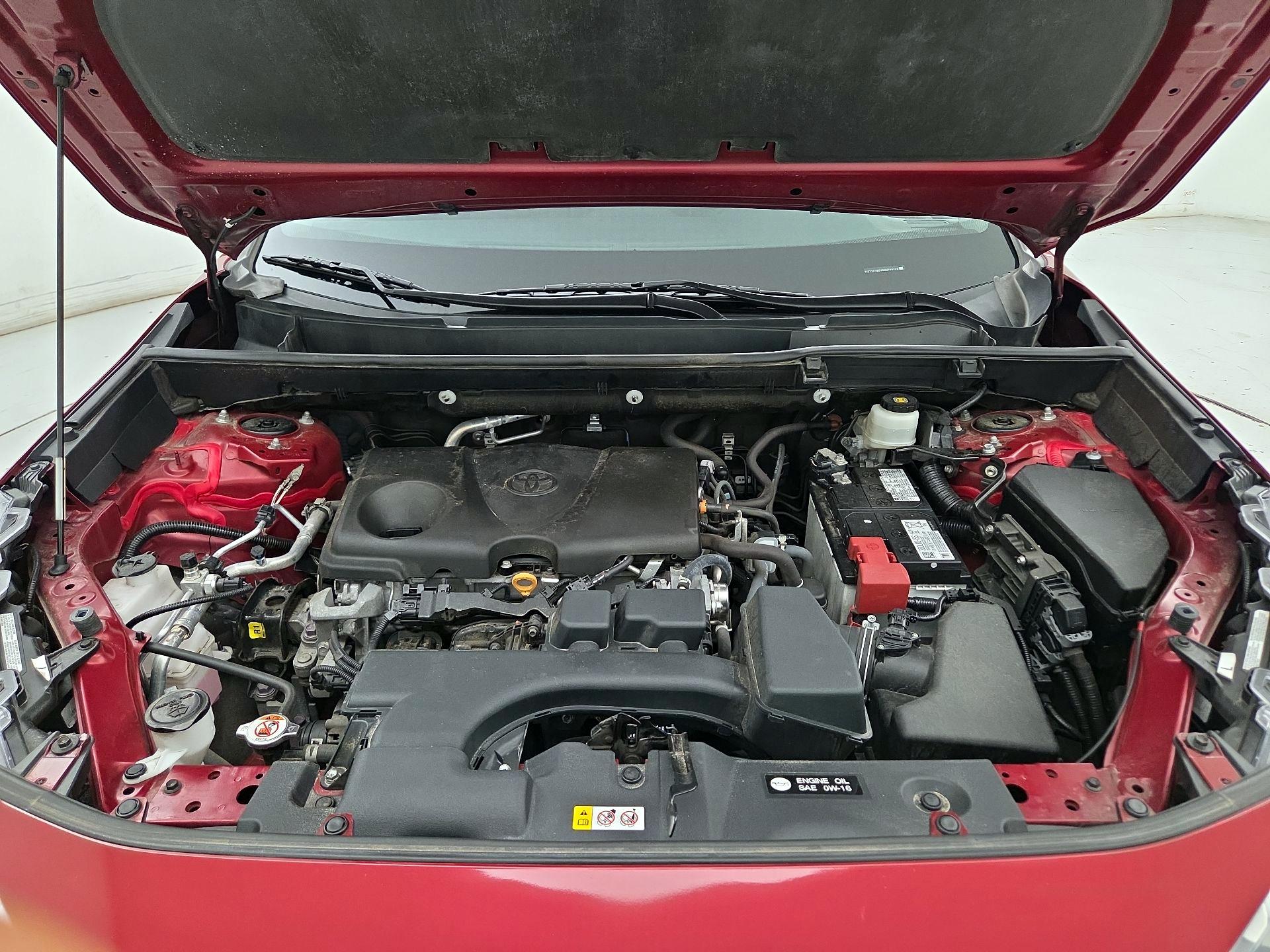 Thumbnail: 2022 Toyota RAV4 - 19