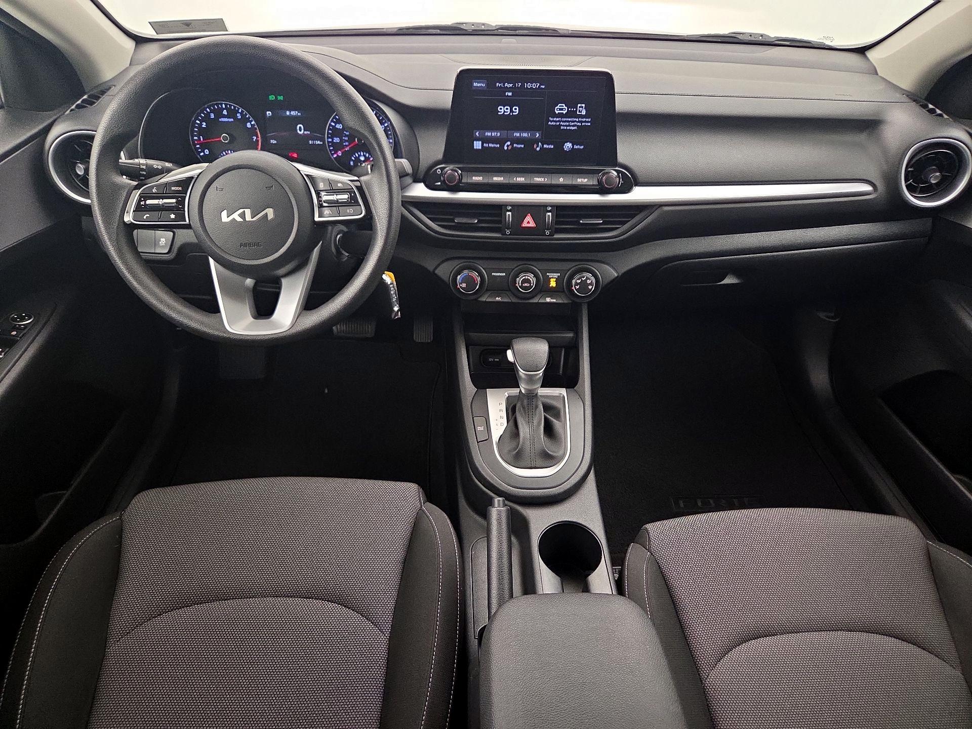 Thumbnail: 2023 Kia Forte - 9