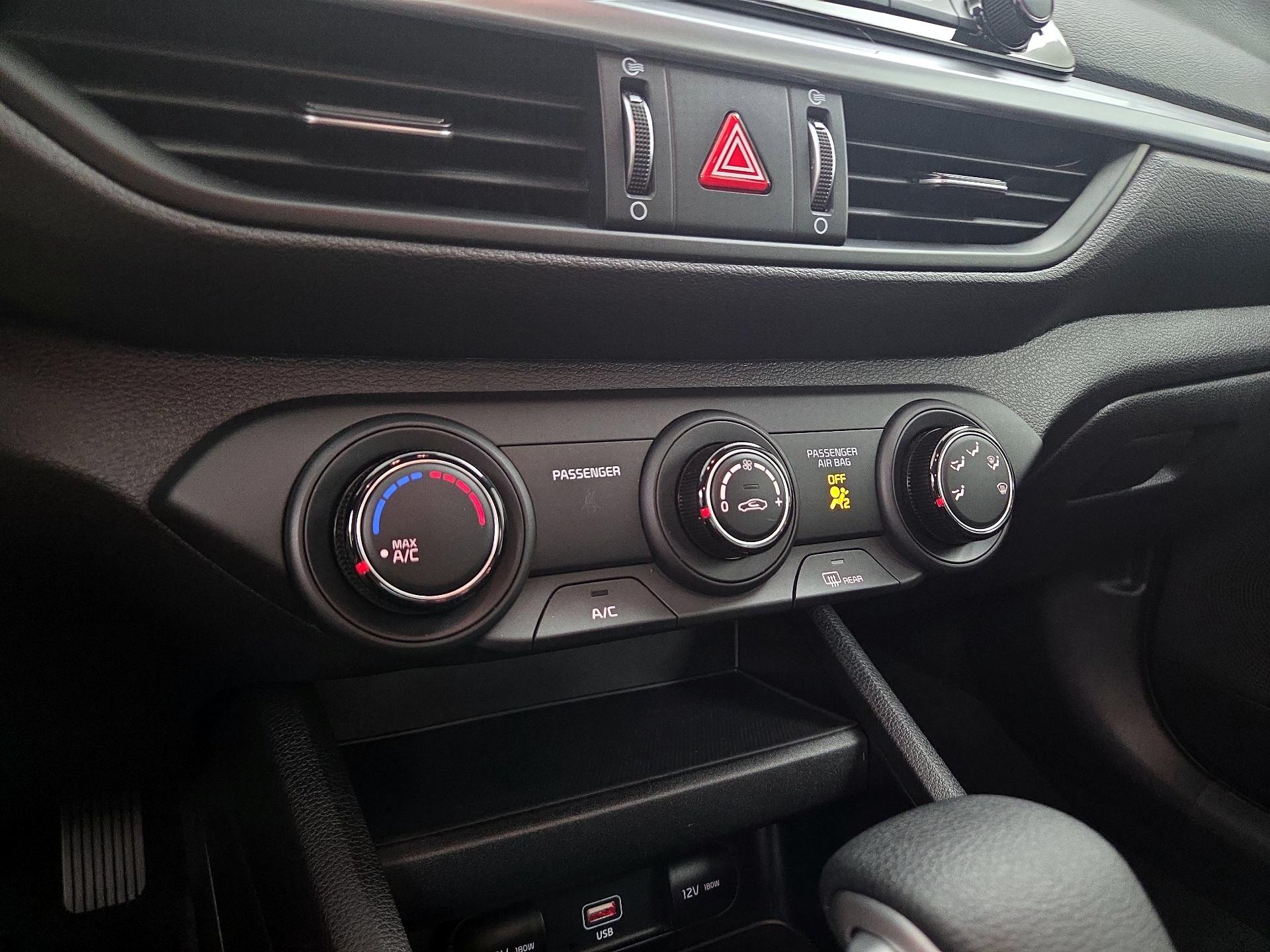 Thumbnail: 2023 Kia Forte - 16