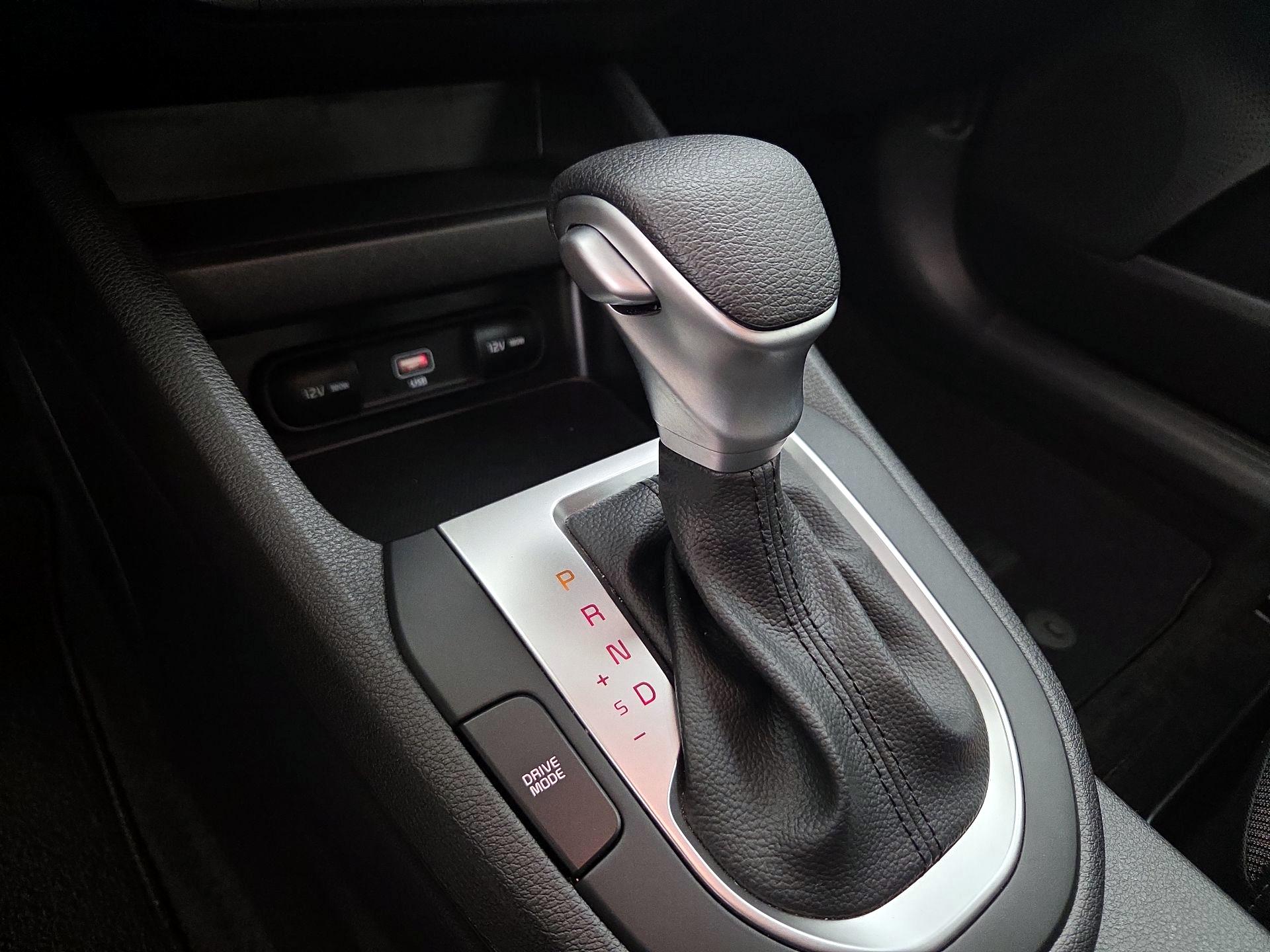 Thumbnail: 2023 Kia Forte - 17