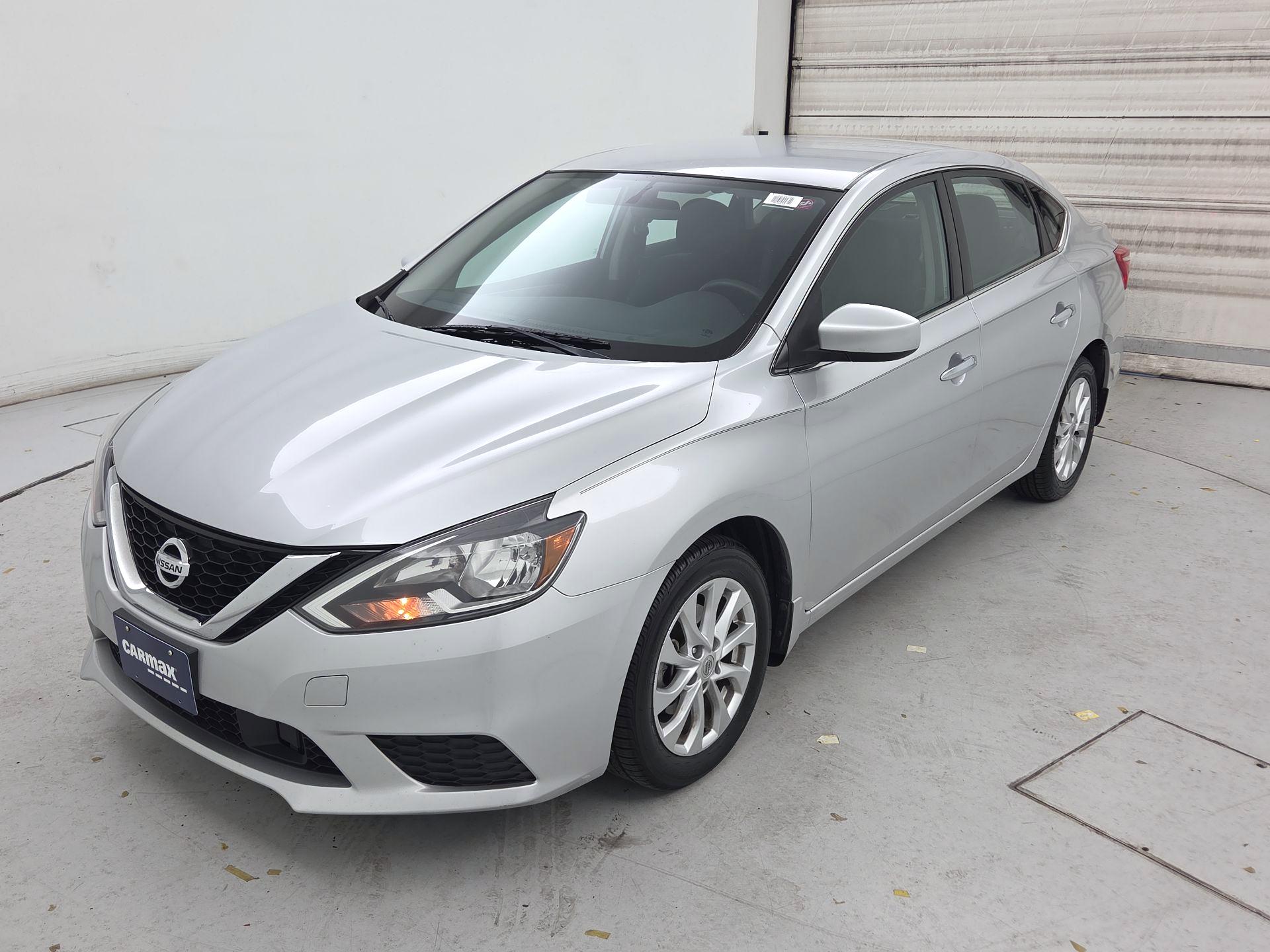 Thumbnail: 2019 Nissan Sentra - 3