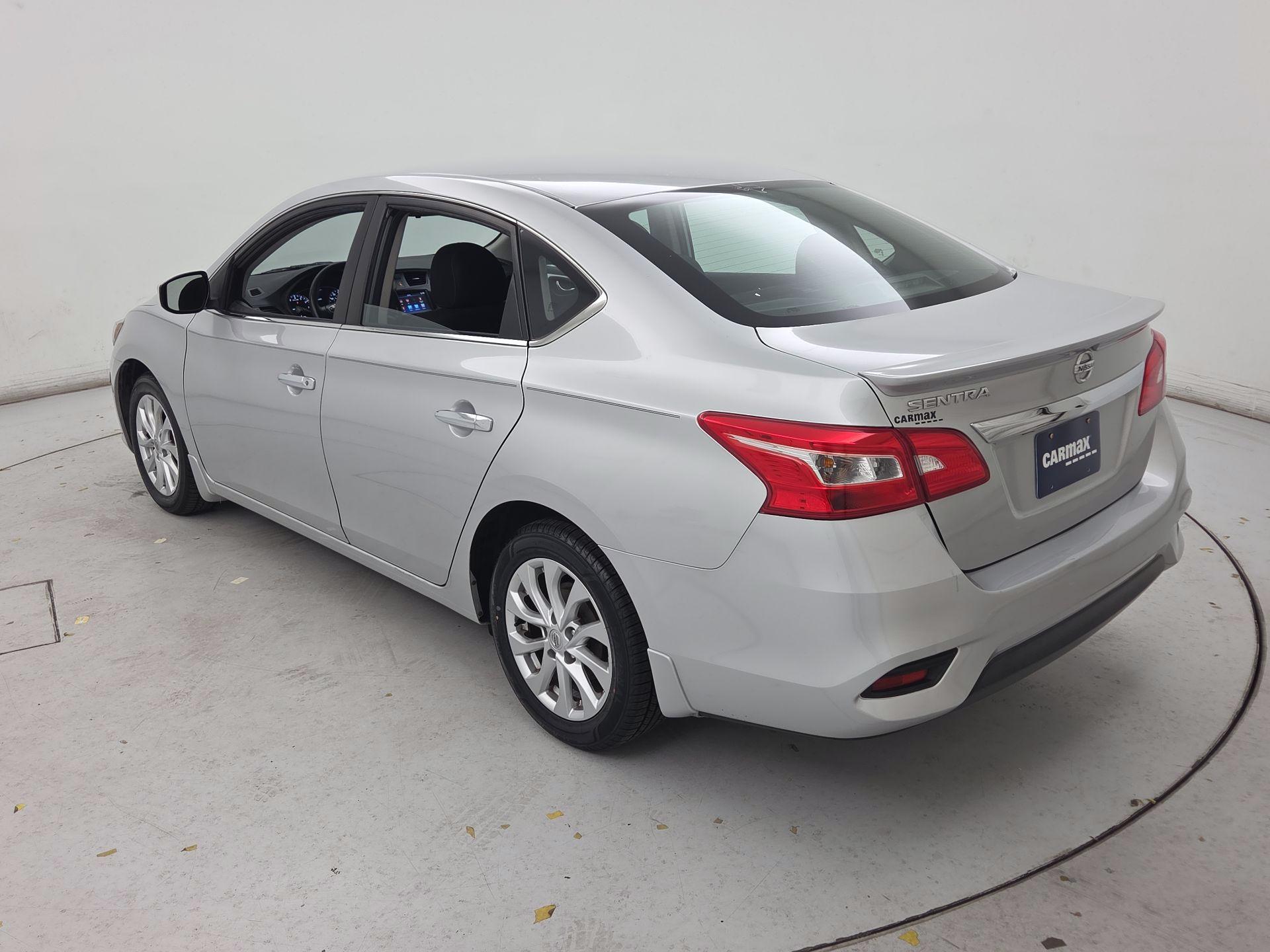 Thumbnail: 2019 Nissan Sentra - 7