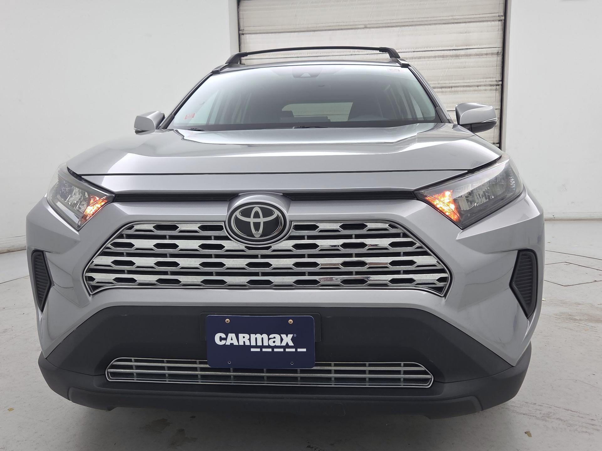 Thumbnail: 2019 Toyota RAV4 - 2