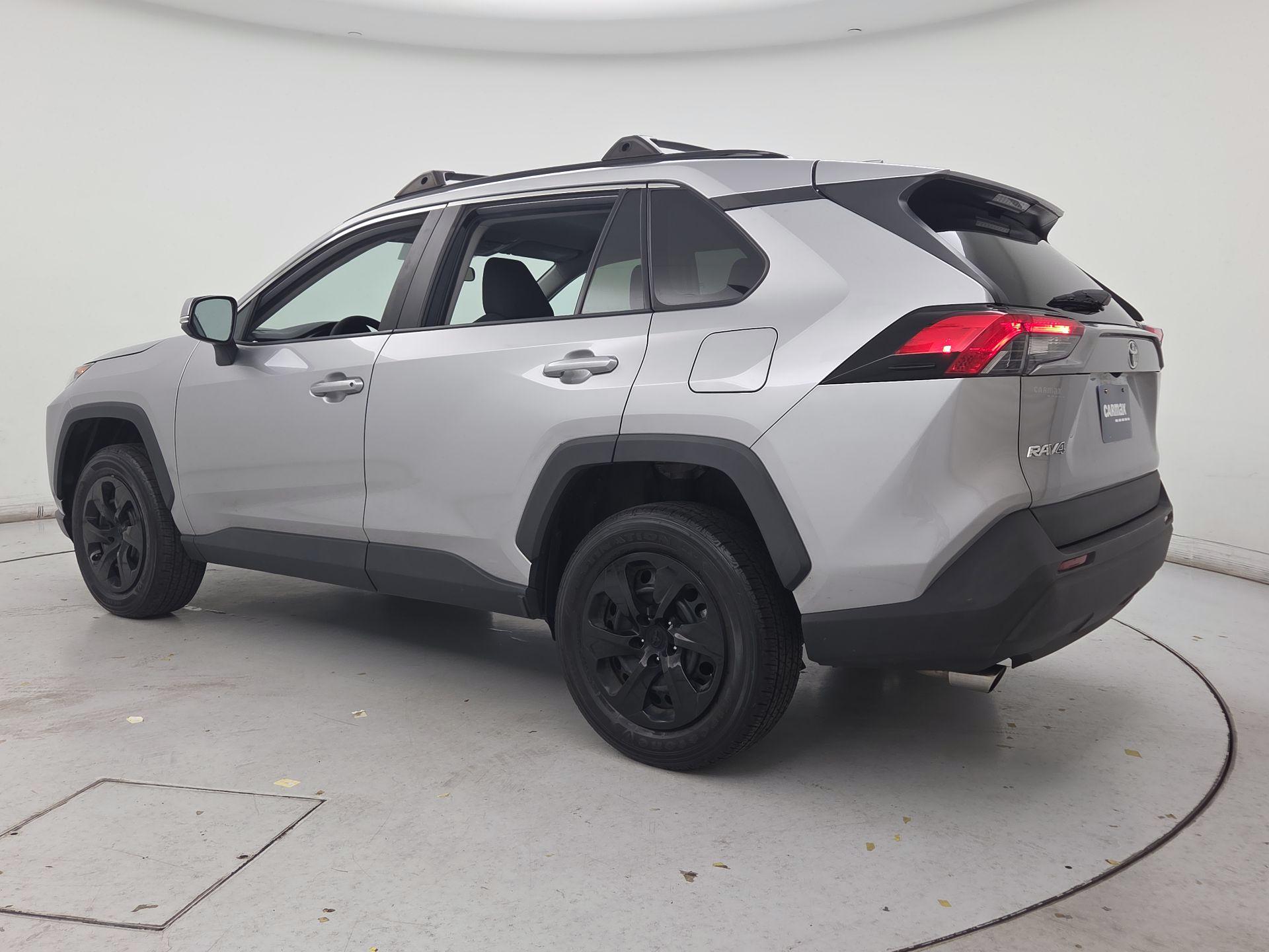 Thumbnail: 2019 Toyota RAV4 - 7