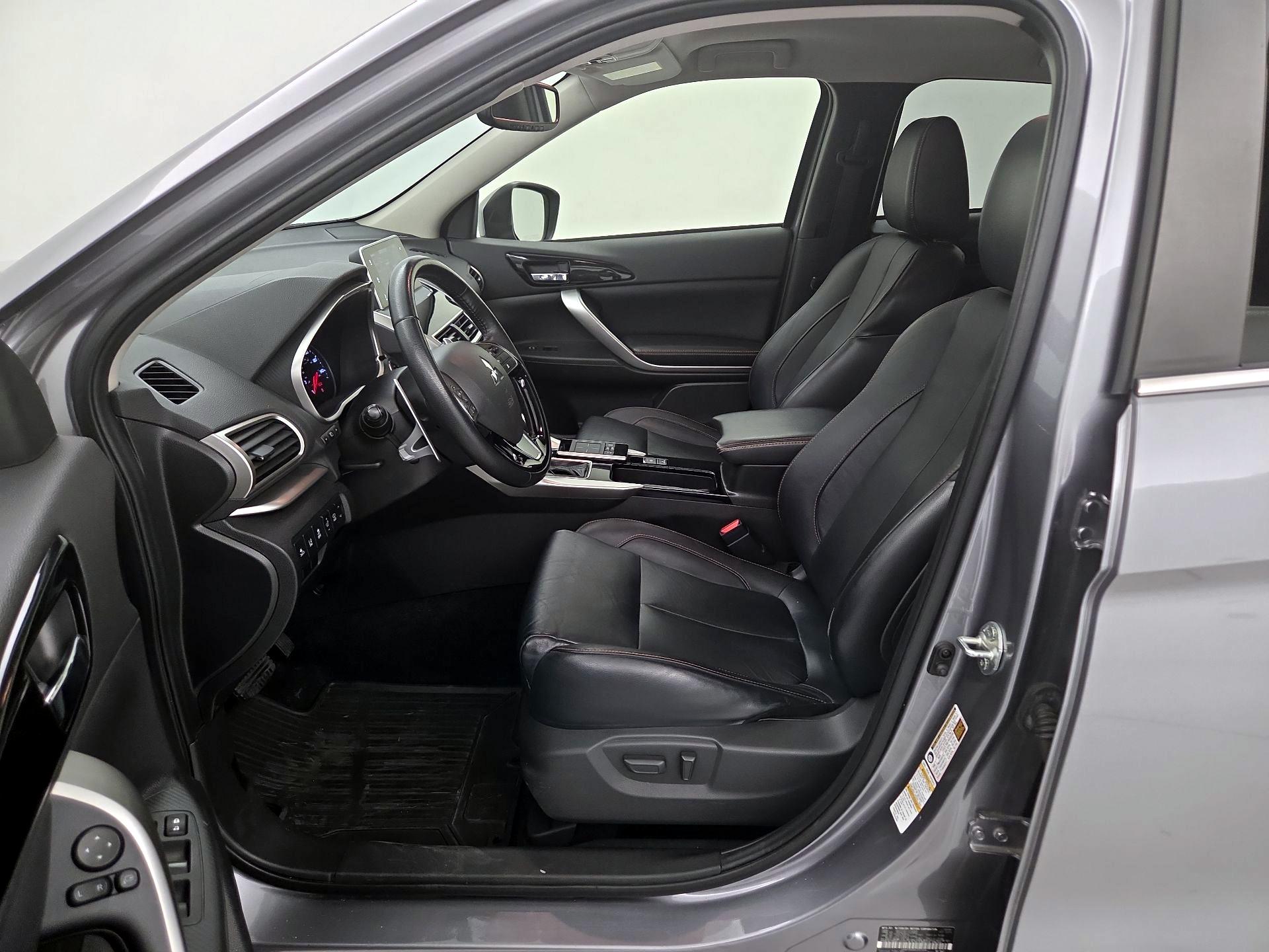 Thumbnail: 2019 Mitsubishi Eclipse Cross - 11