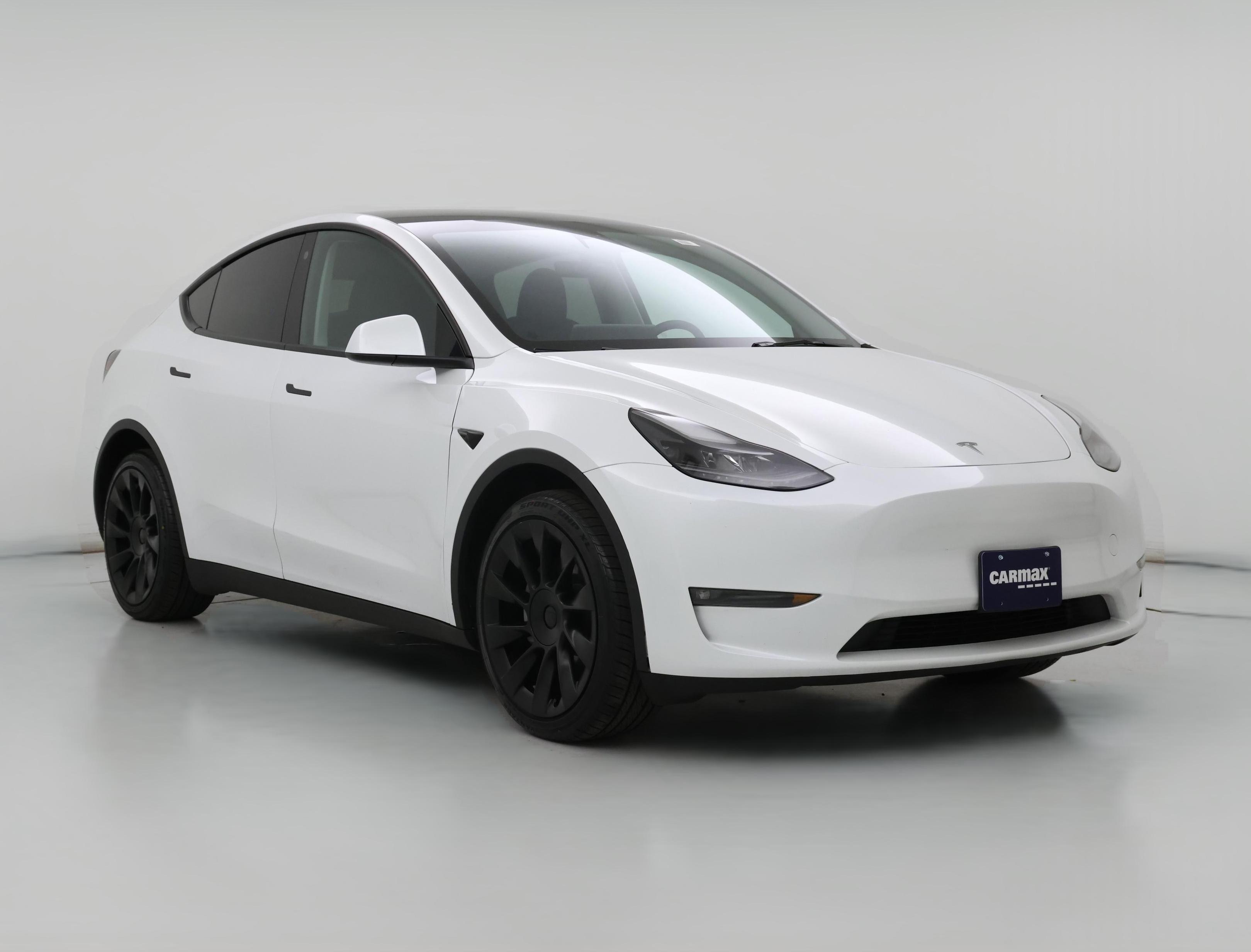 Thumbnail: 2023 Tesla Model Y - 1