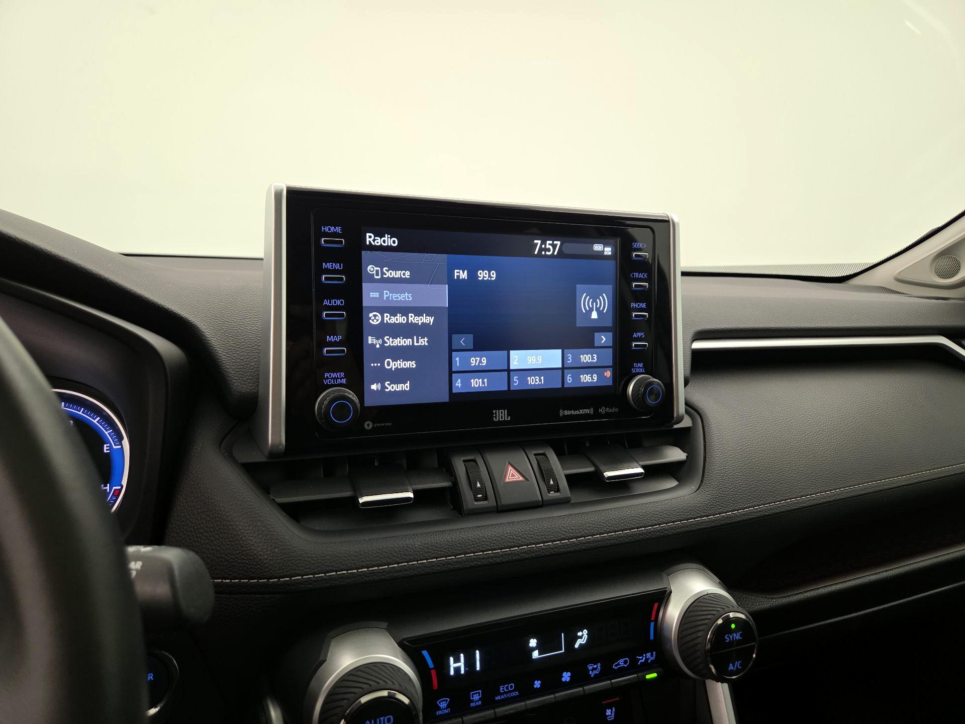Thumbnail: 2020 Toyota RAV4 - 16