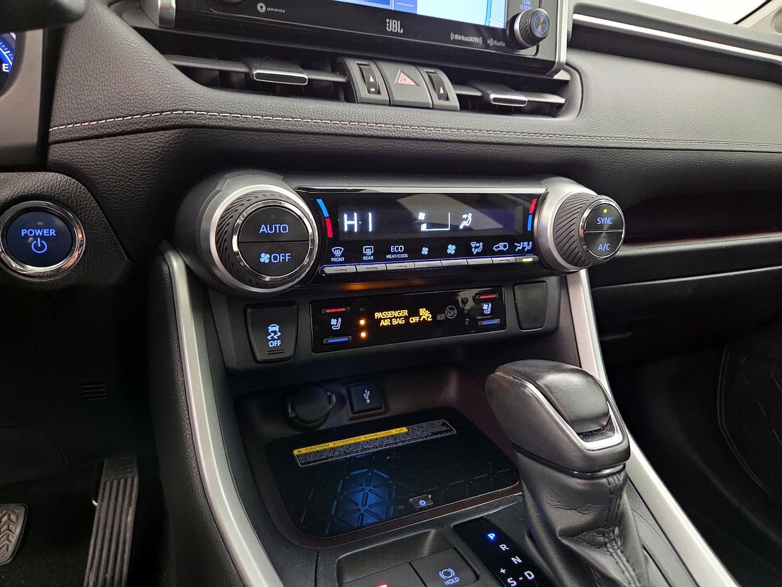 2020 Toyota RAV4 Limited - Photo 18
