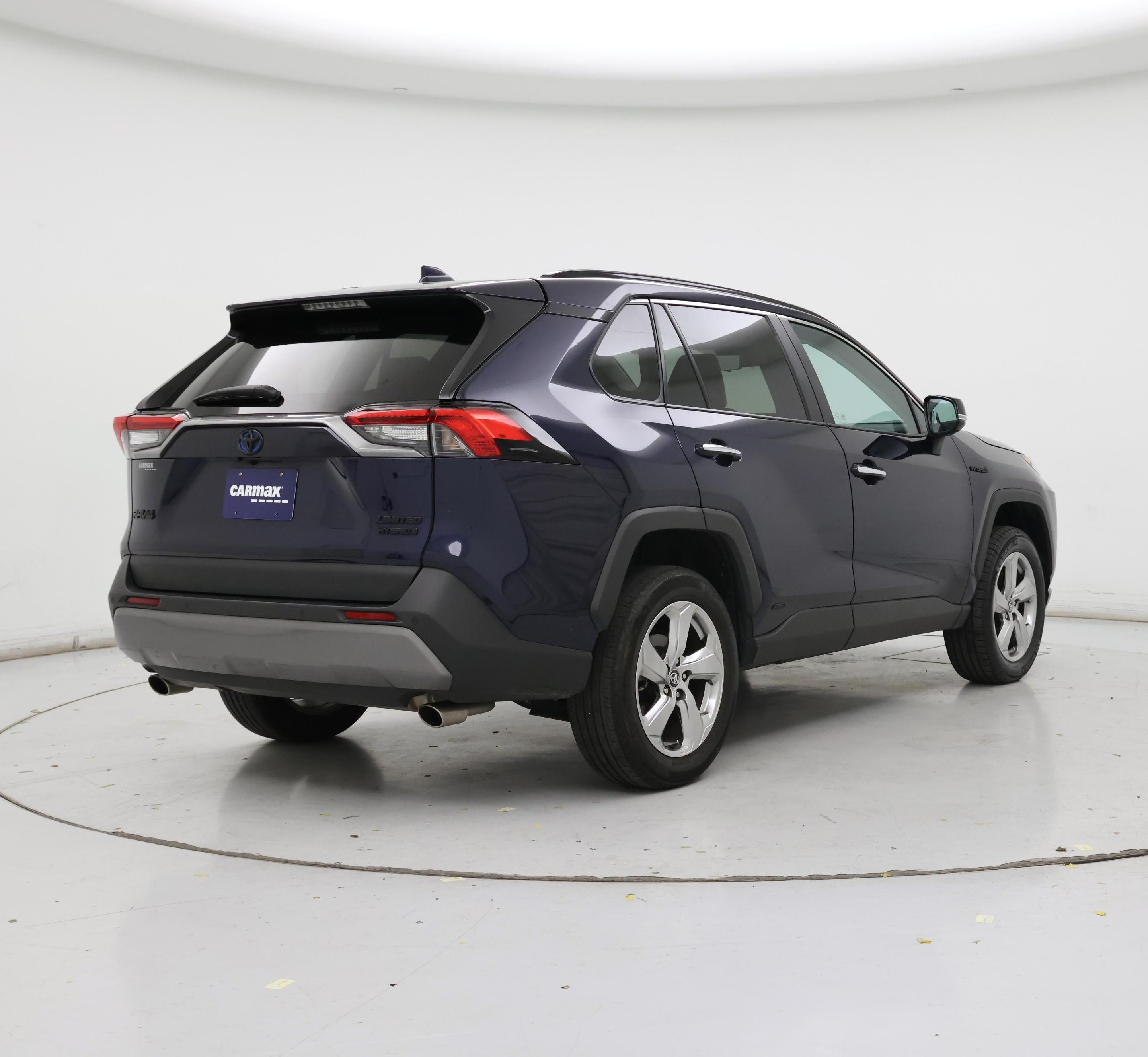 Thumbnail: 2020 Toyota RAV4 - 8
