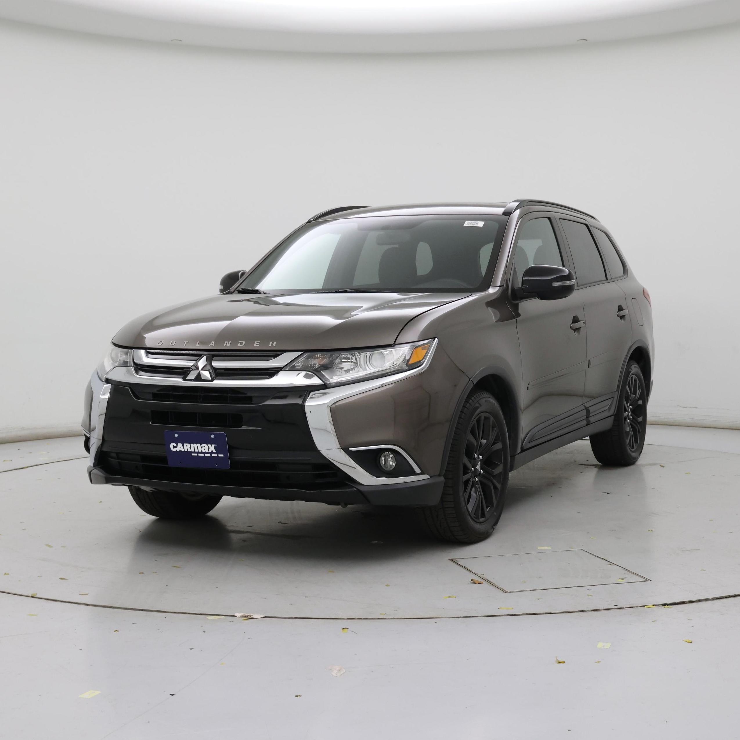 Thumbnail: 2018 Mitsubishi Outlander - 4