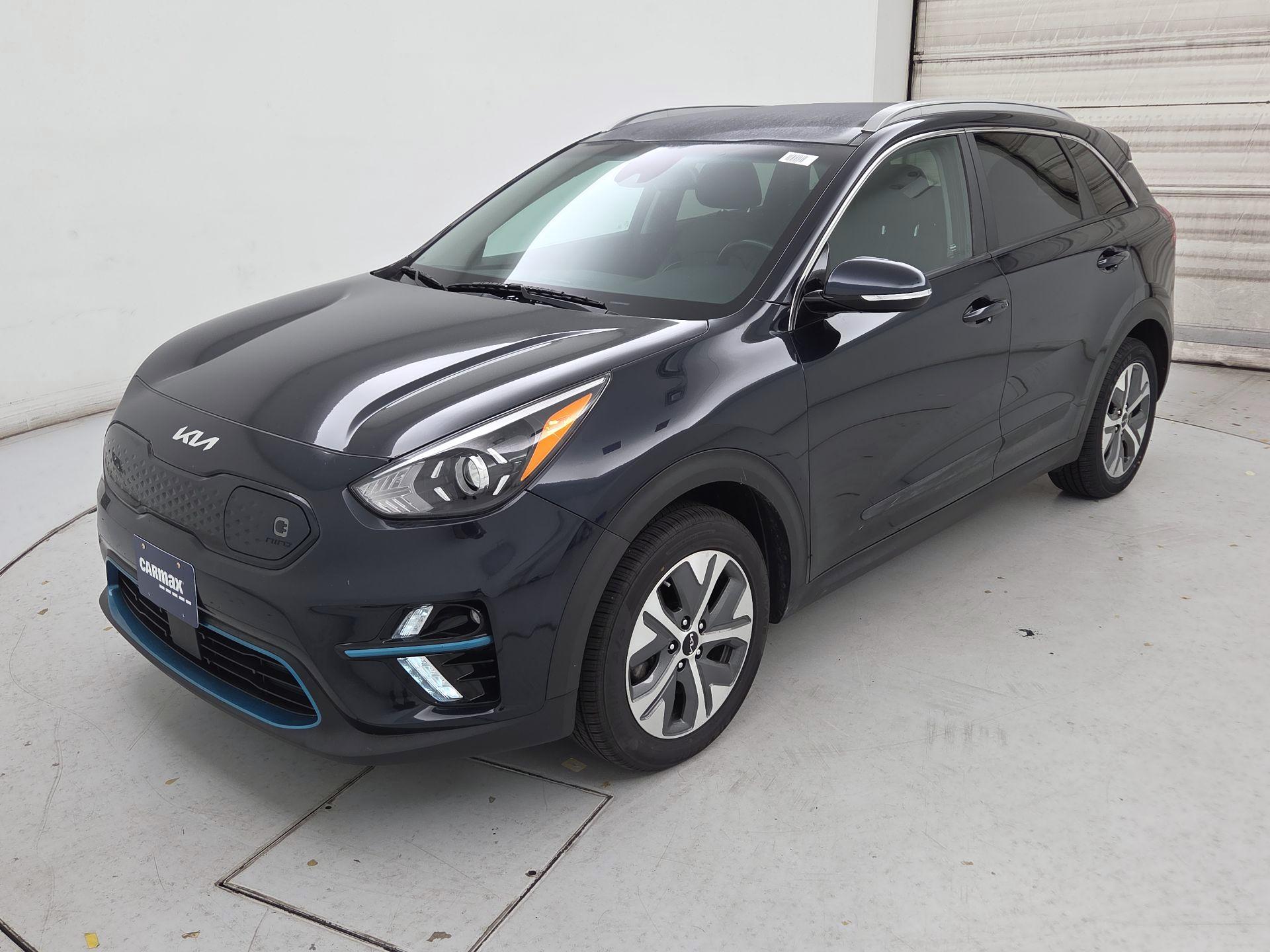 Thumbnail: 2022 Kia Niro - 3