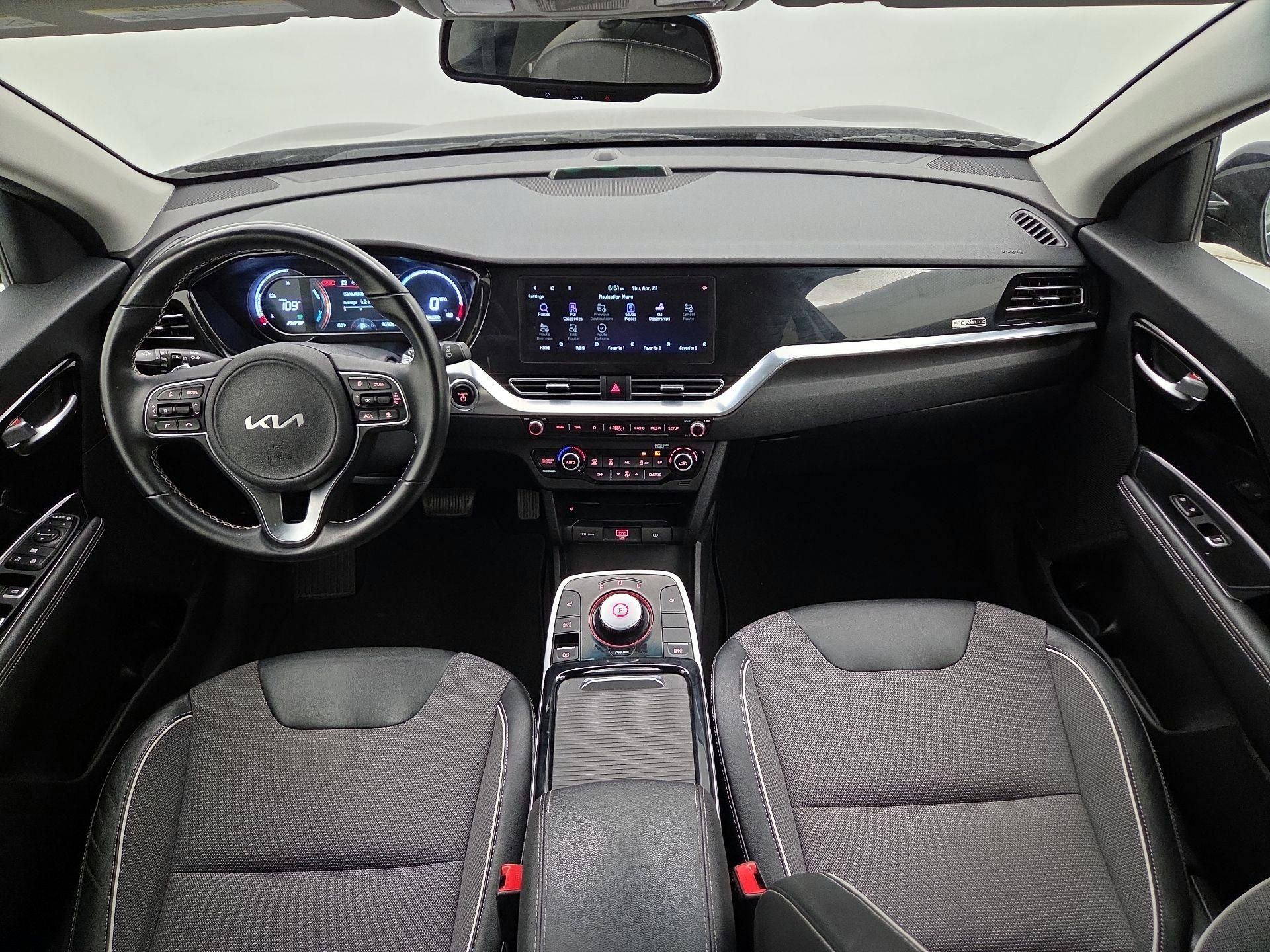 Thumbnail: 2022 Kia Niro - 8