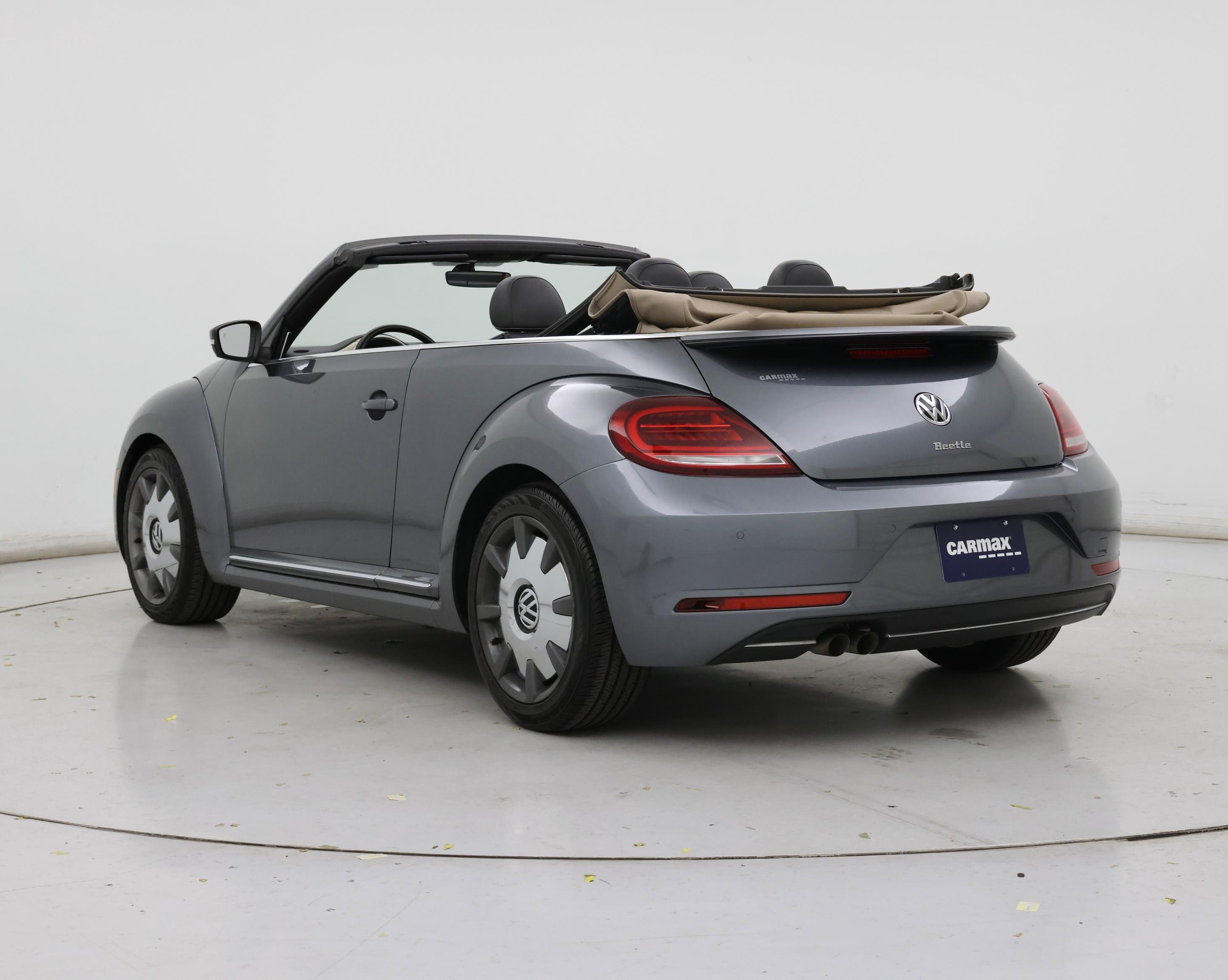 Thumbnail: 2019 Volkswagen Beetle - 2