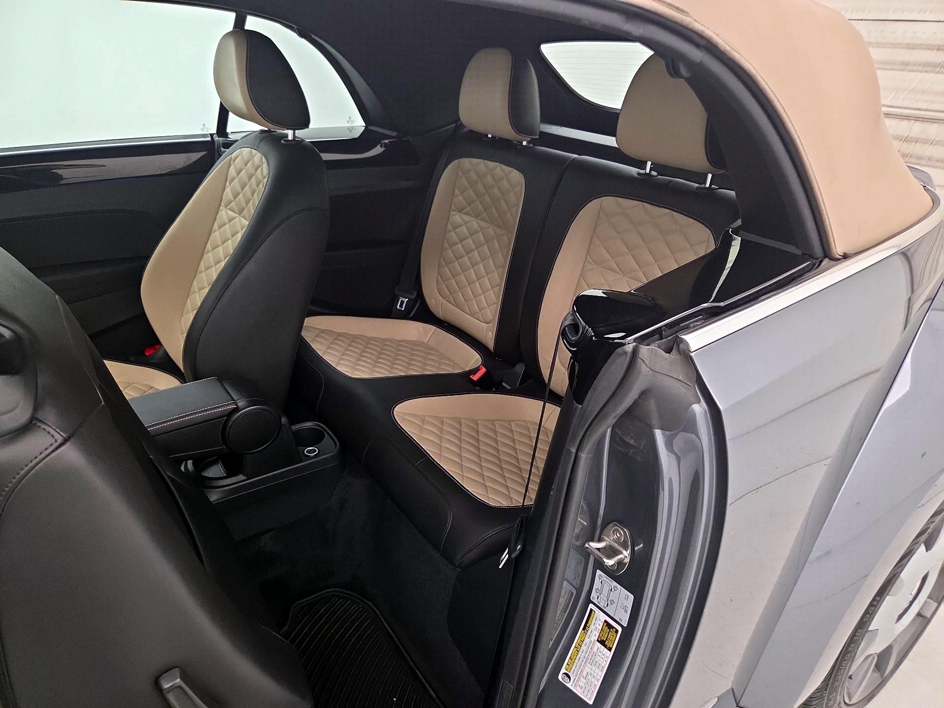 Thumbnail: 2019 Volkswagen Beetle - 19
