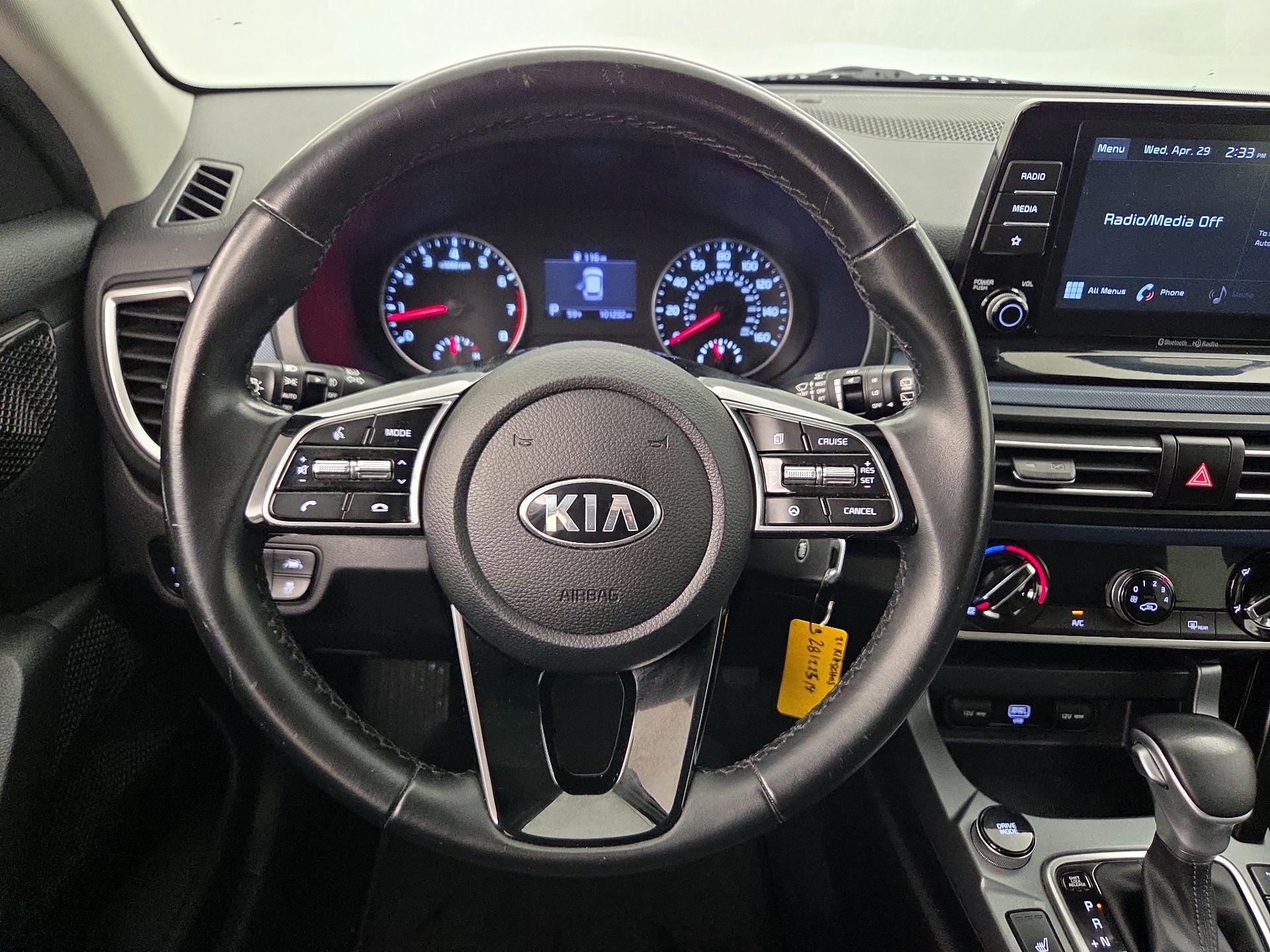 Thumbnail: 2021 Kia Seltos - 10