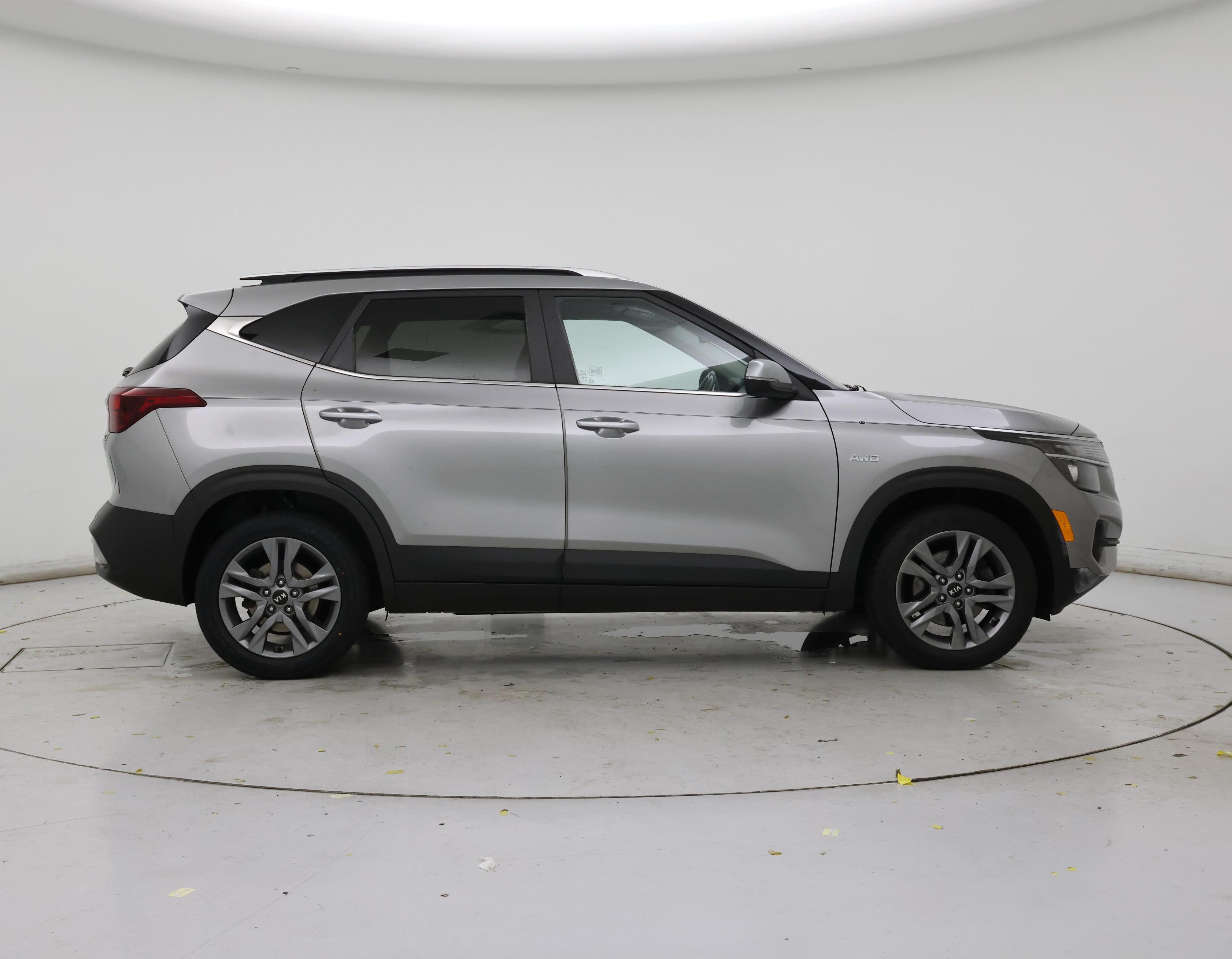 Thumbnail: 2021 Kia Seltos - 7