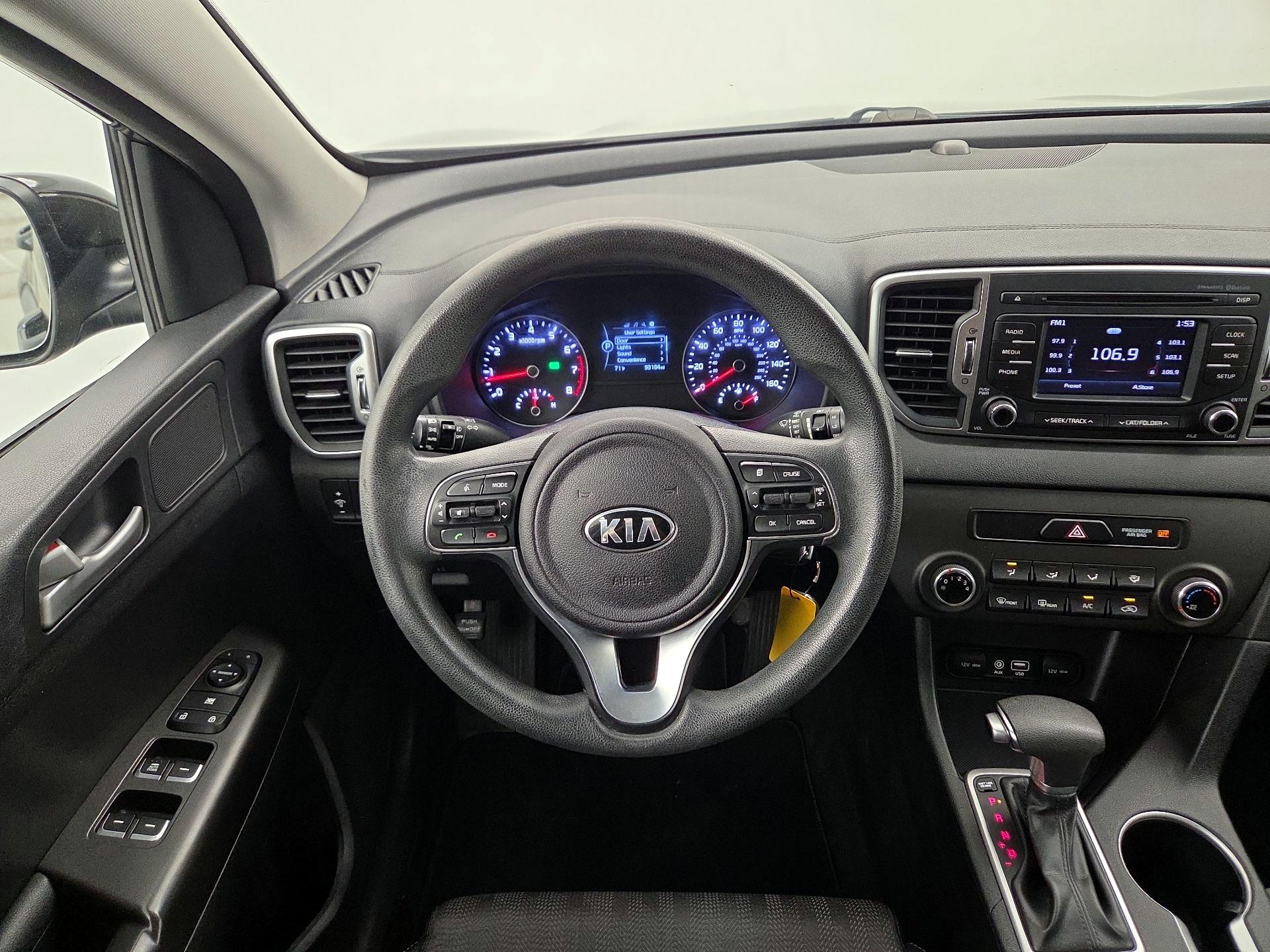 Thumbnail: 2017 Kia Sportage - 10