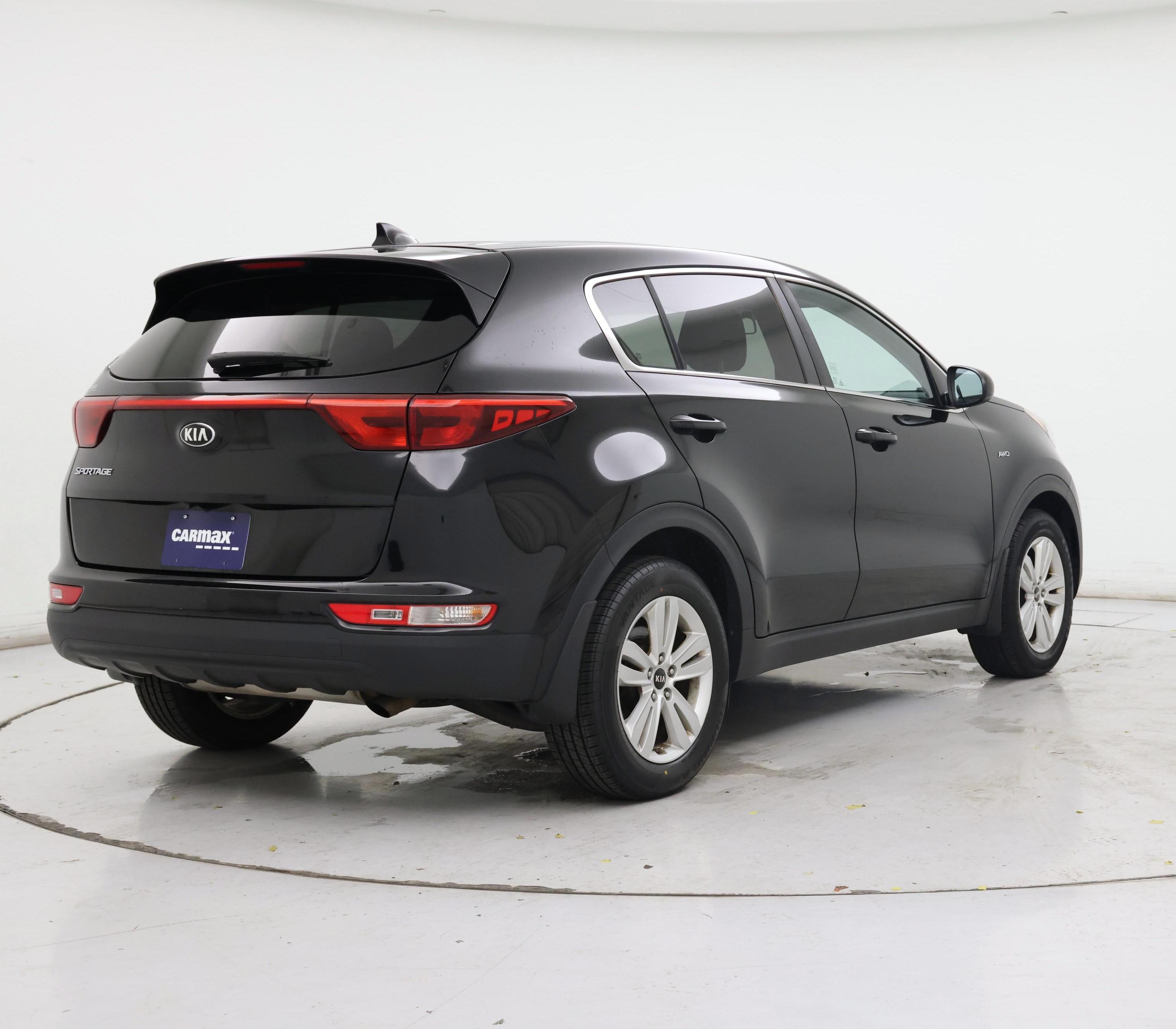 Thumbnail: 2017 Kia Sportage - 8