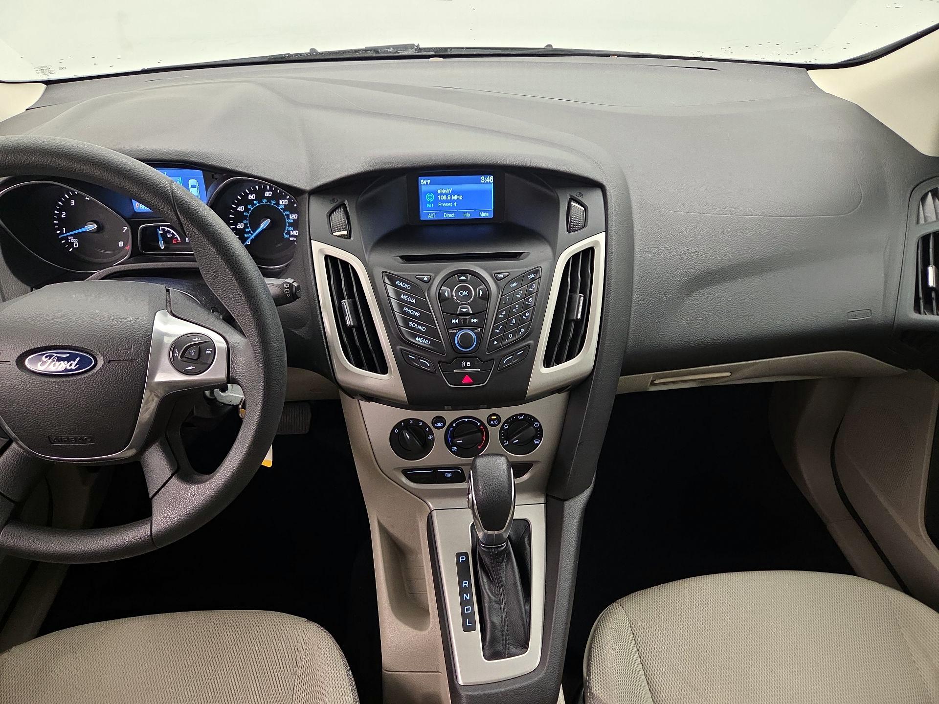 Thumbnail: 2014 Ford Focus - 9