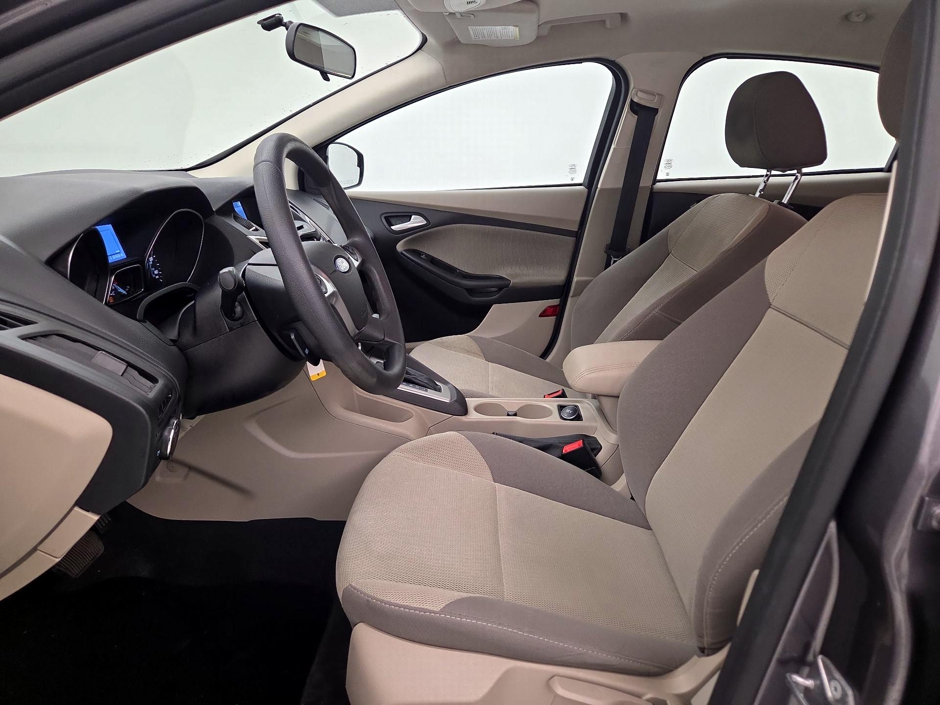 Thumbnail: 2014 Ford Focus - 11