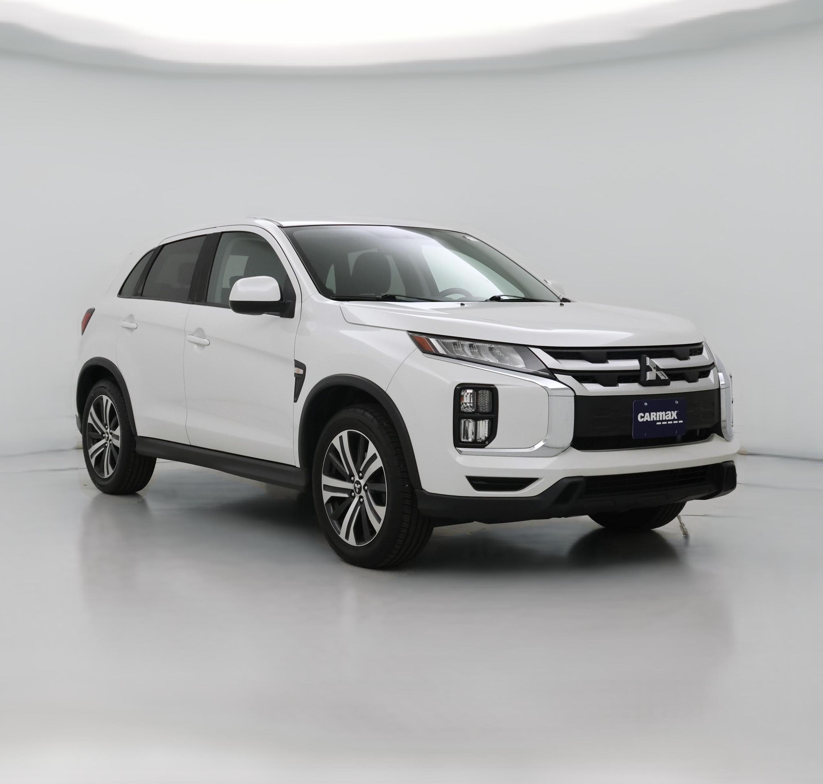 Thumbnail: 2020 Mitsubishi Outlander Sport - 1